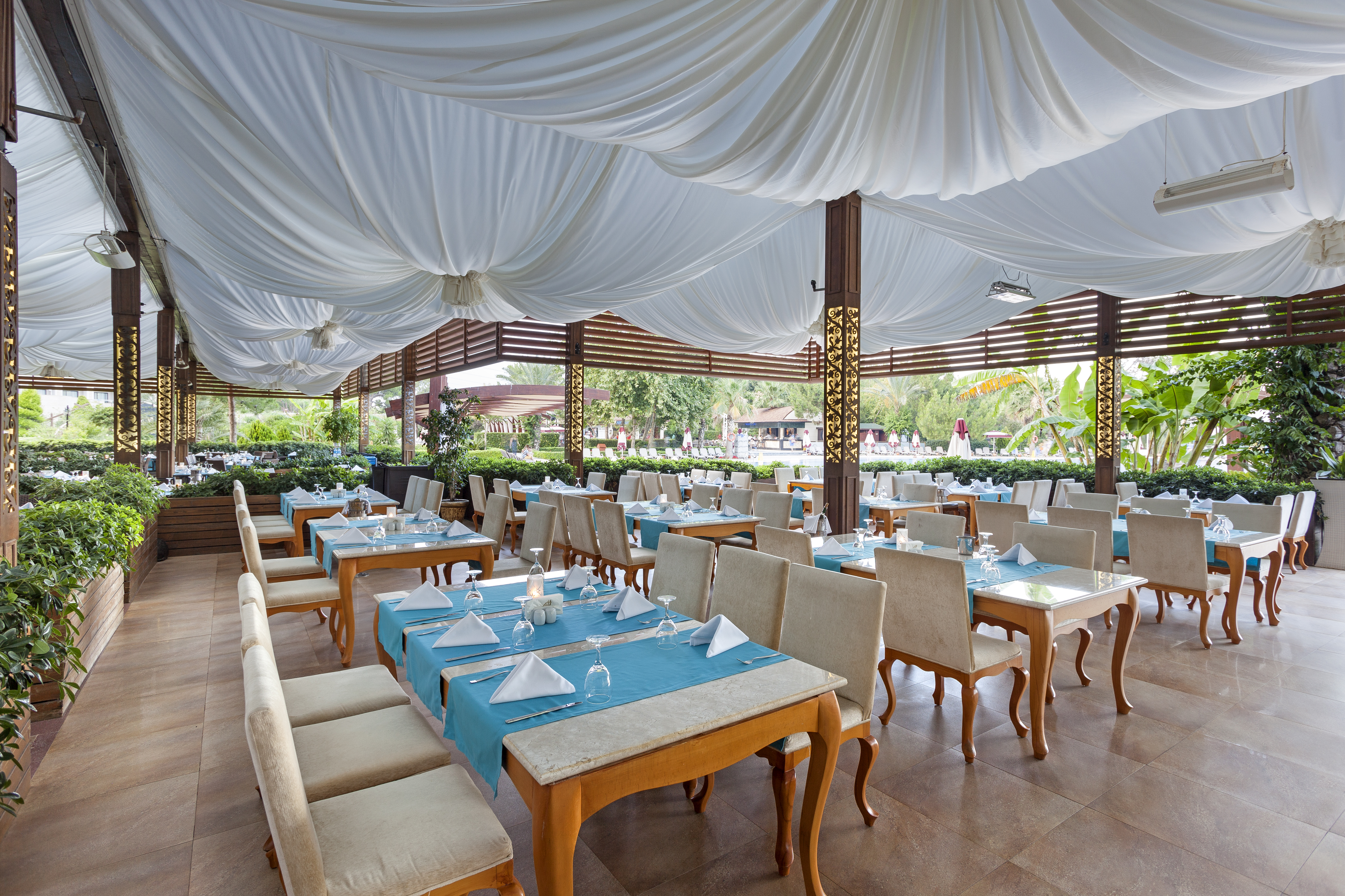 FashionTV Luxe Resort