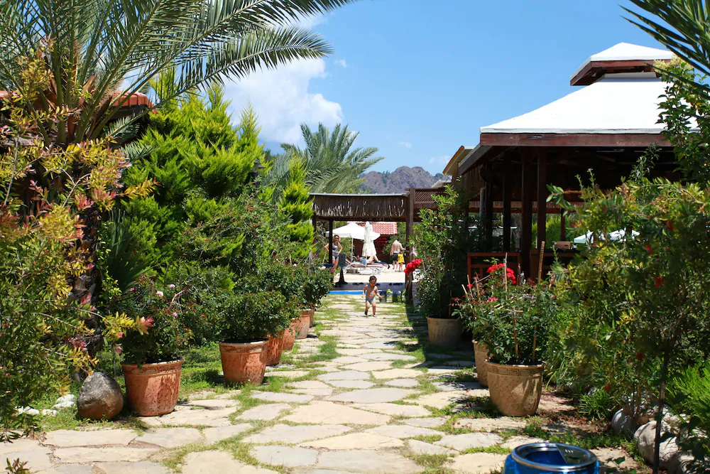 Azur Hotel