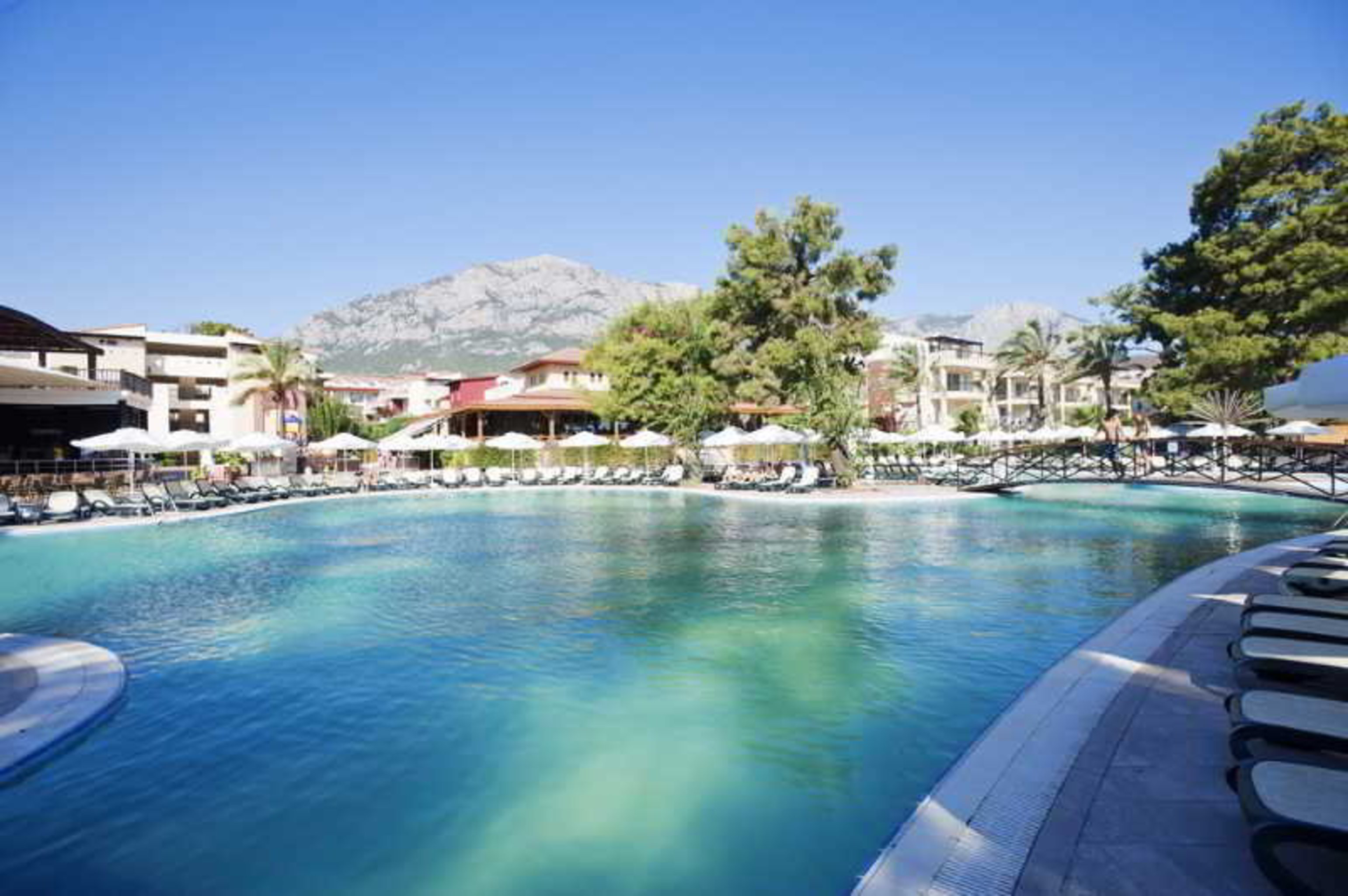 Crystal Aura Beach Resort & Spa