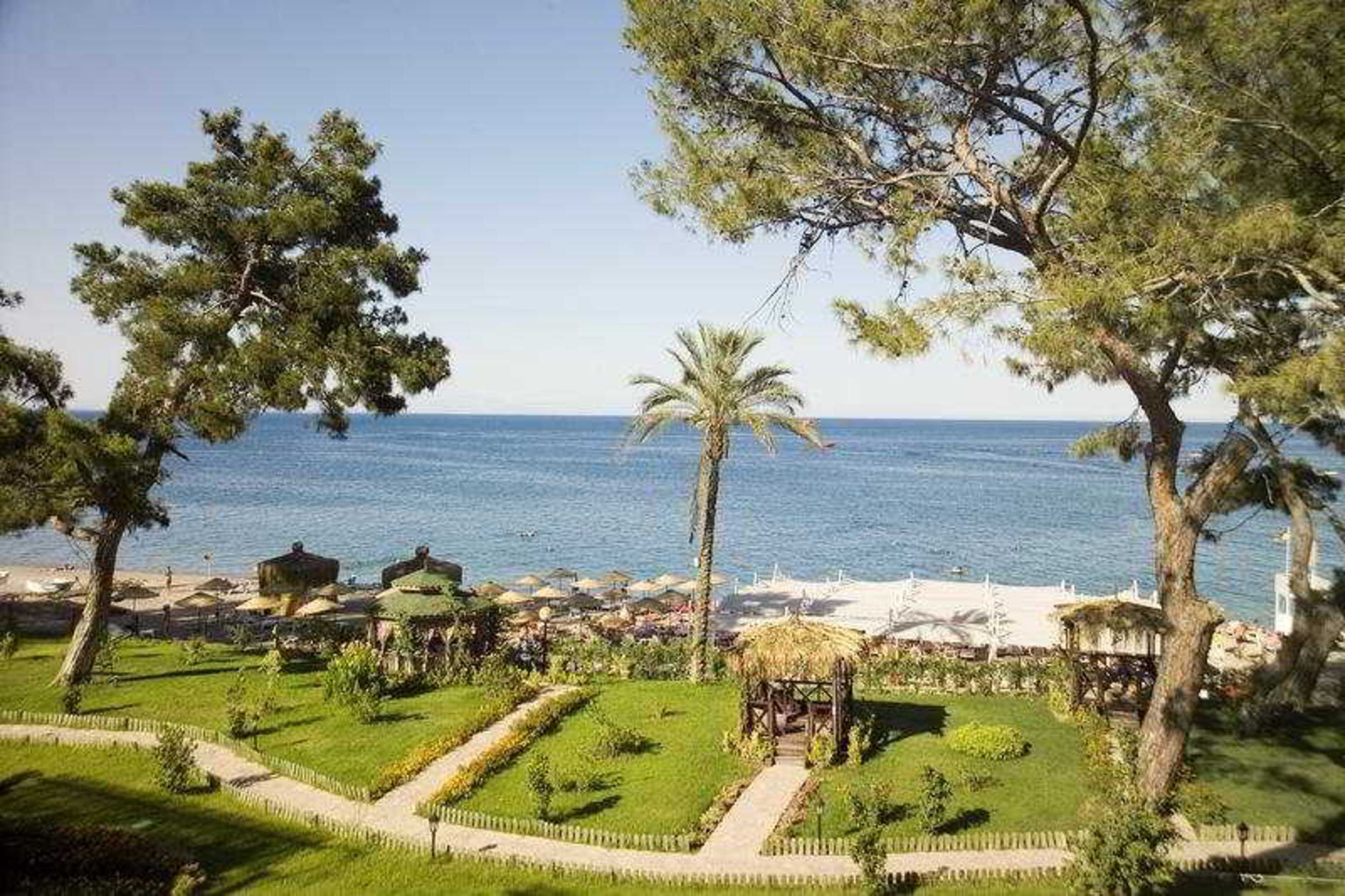 Crystal Aura Beach Resort & Spa