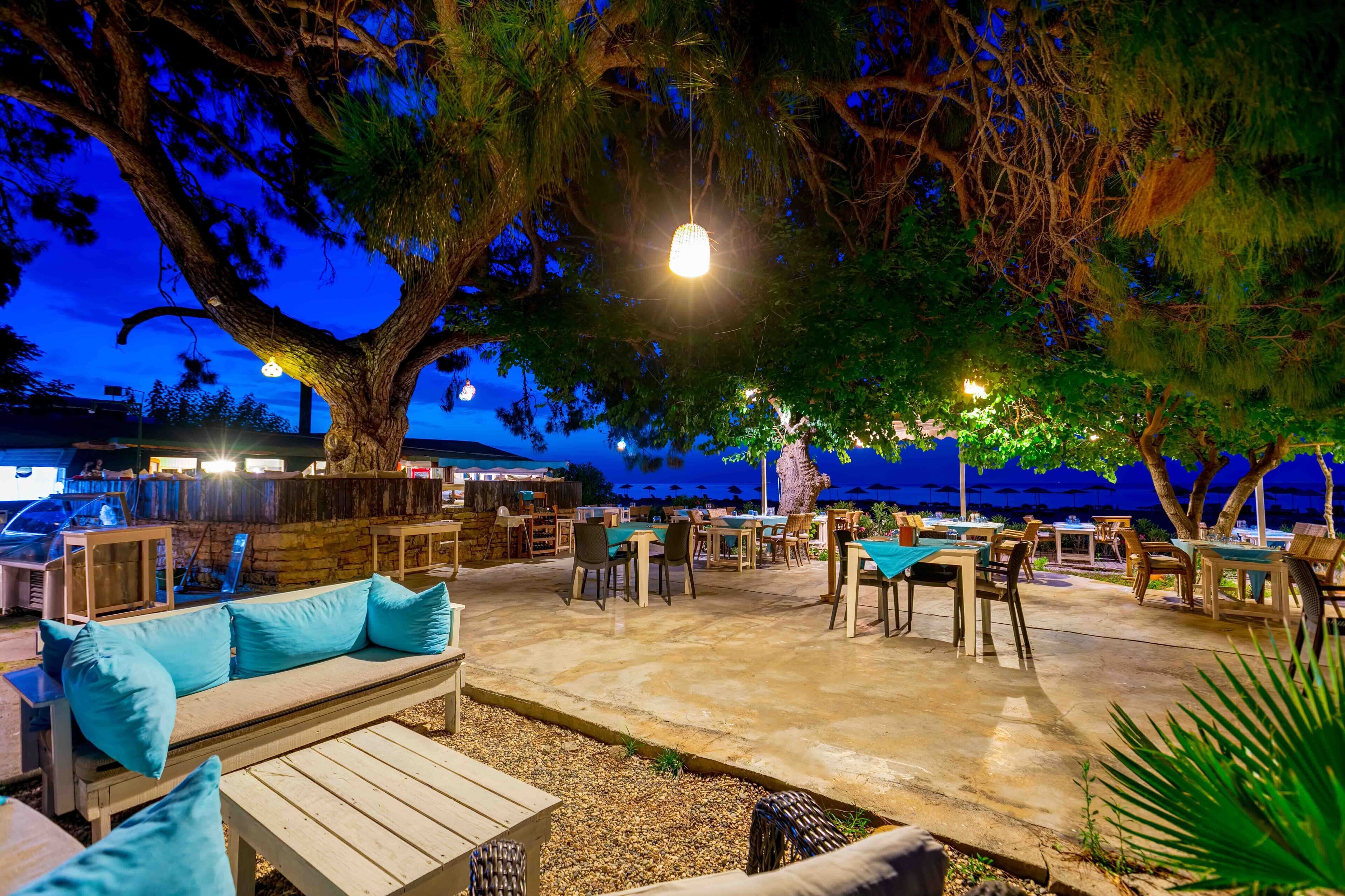 Etenna Beach Bungalows