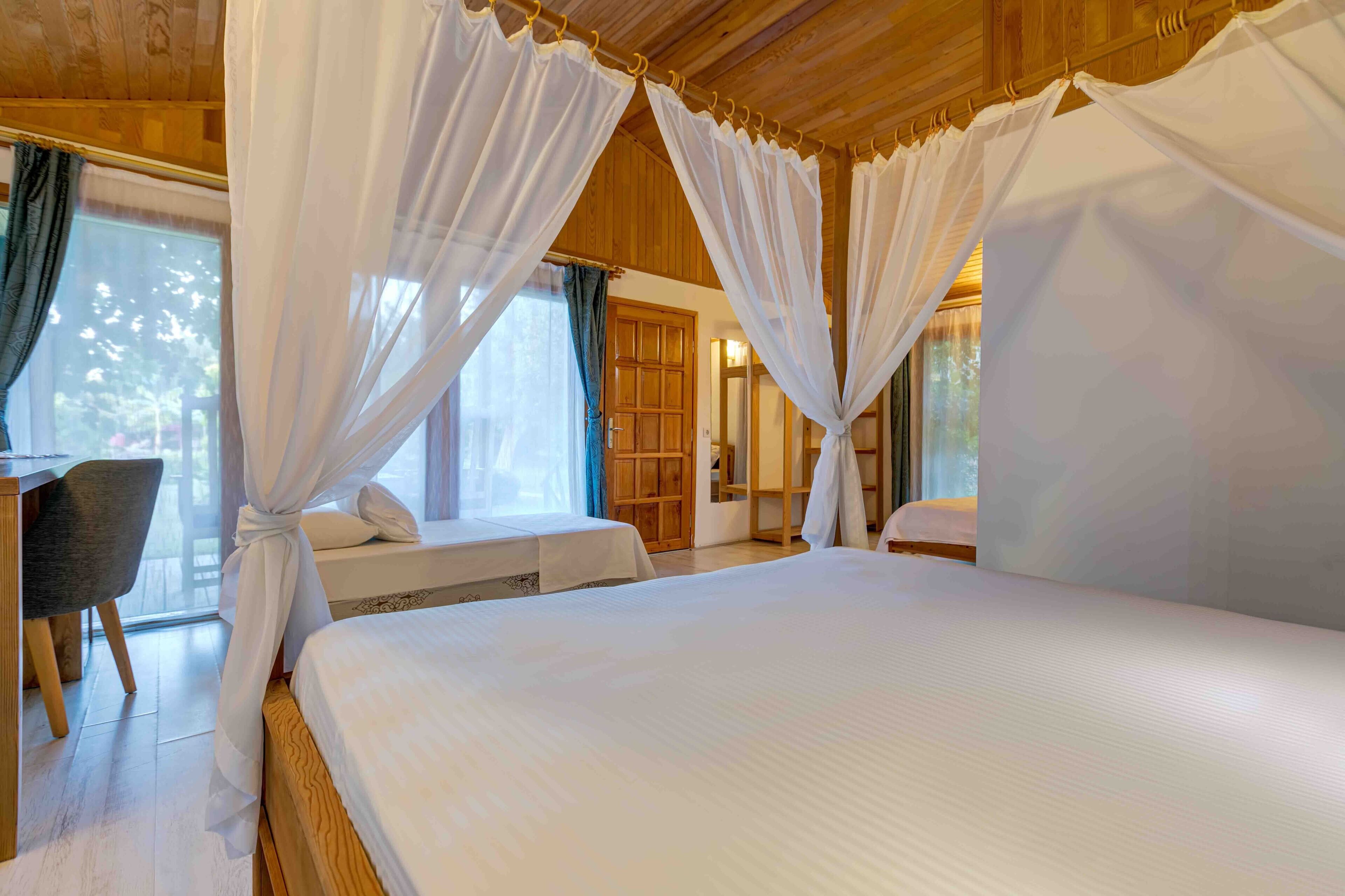 Etenna Beach Bungalows