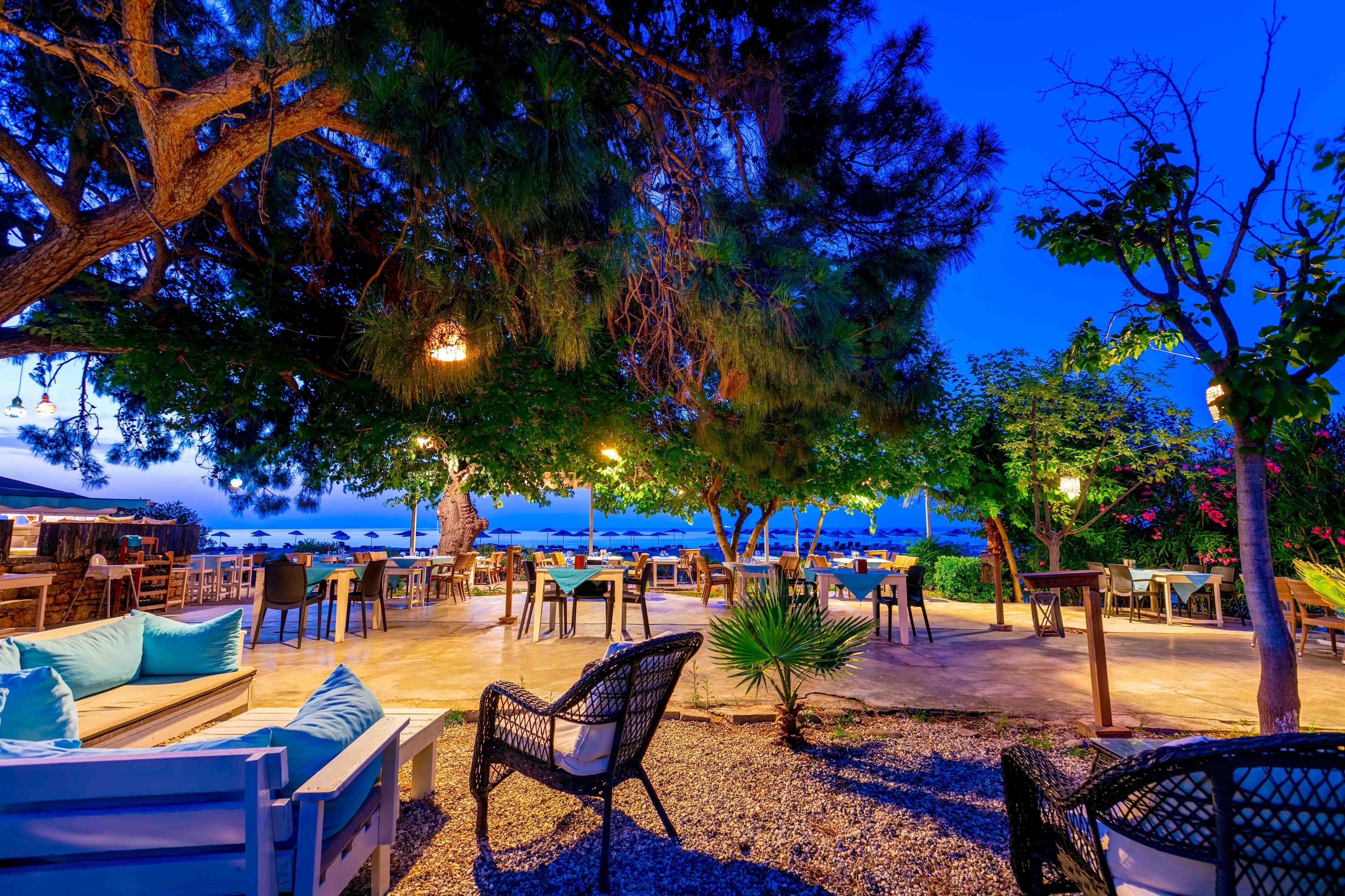 Etenna Beach Bungalows