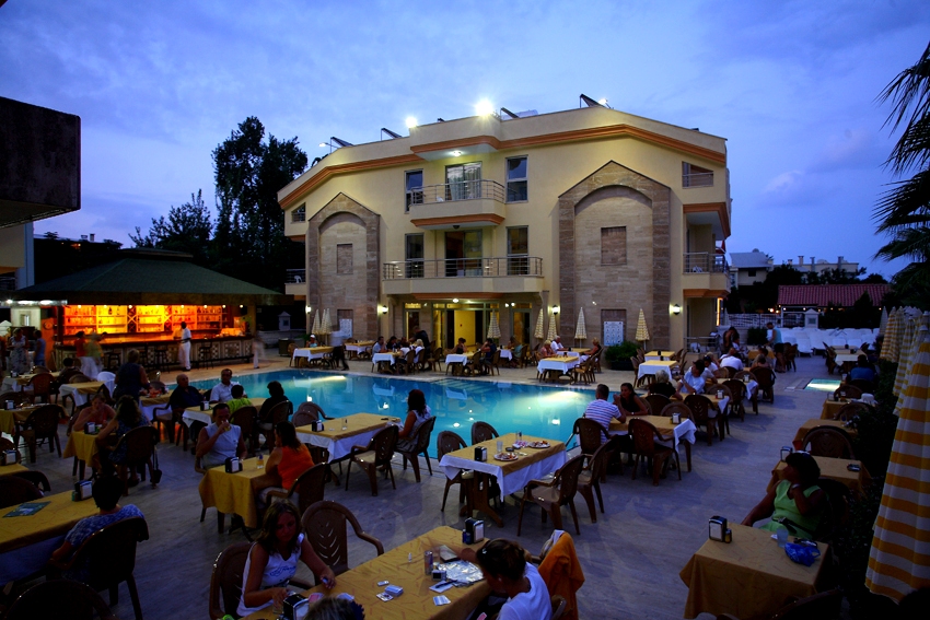 Elamir Grand Lukullus