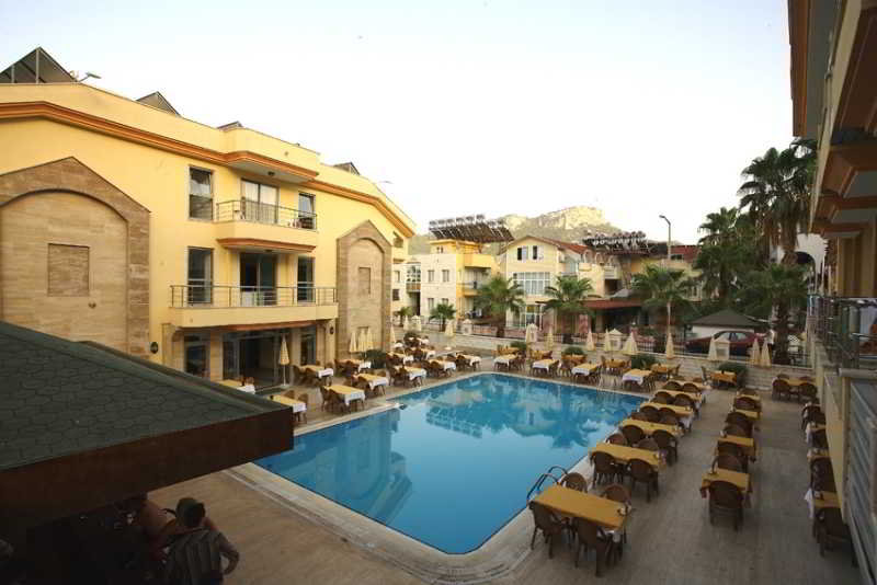 Elamir Grand Lukullus