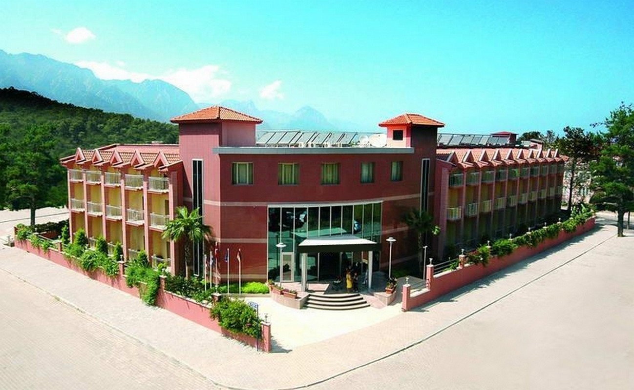 Grand Nar Hotel