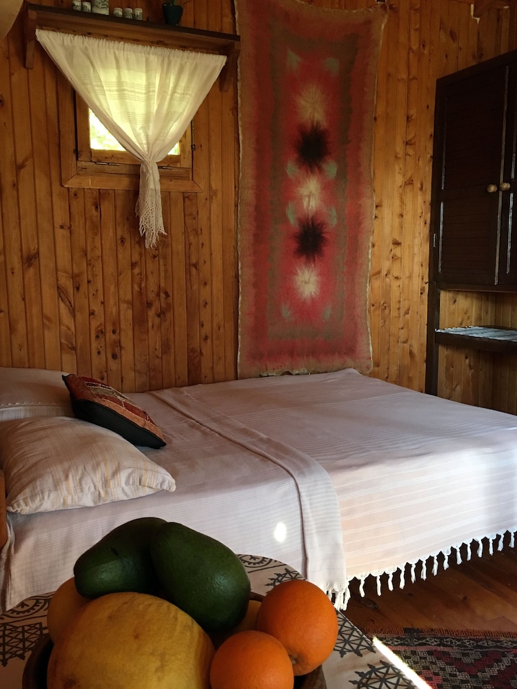 Kairos Bungalows