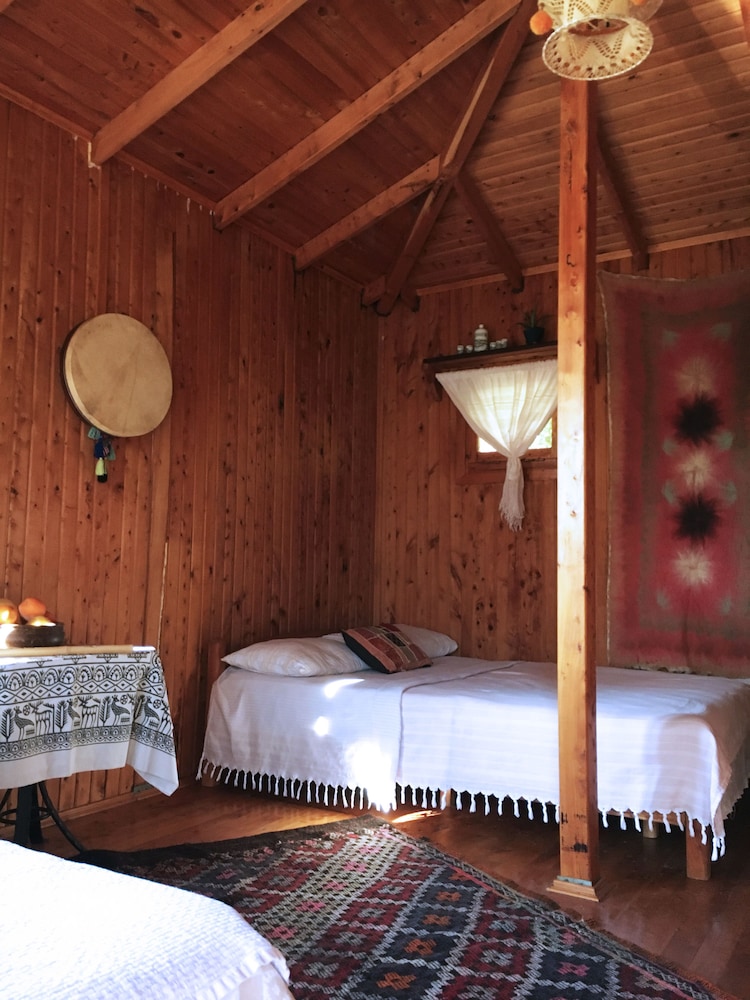 Kairos Bungalows