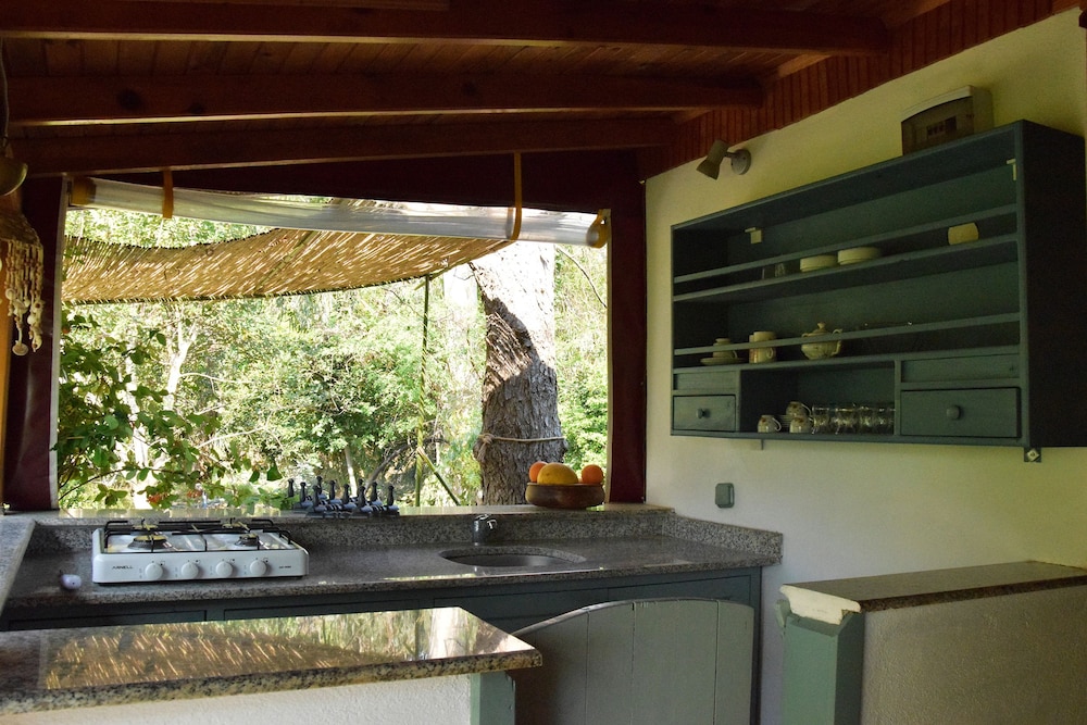 Kairos Bungalows