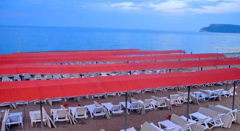 Dedeman Kemer Resort
