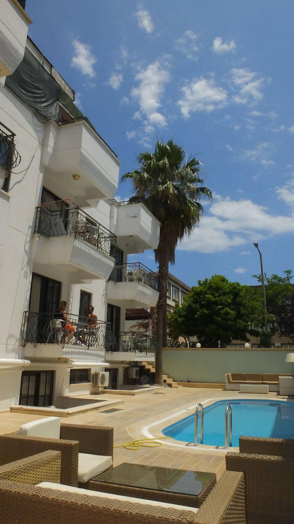 Kemer Suites