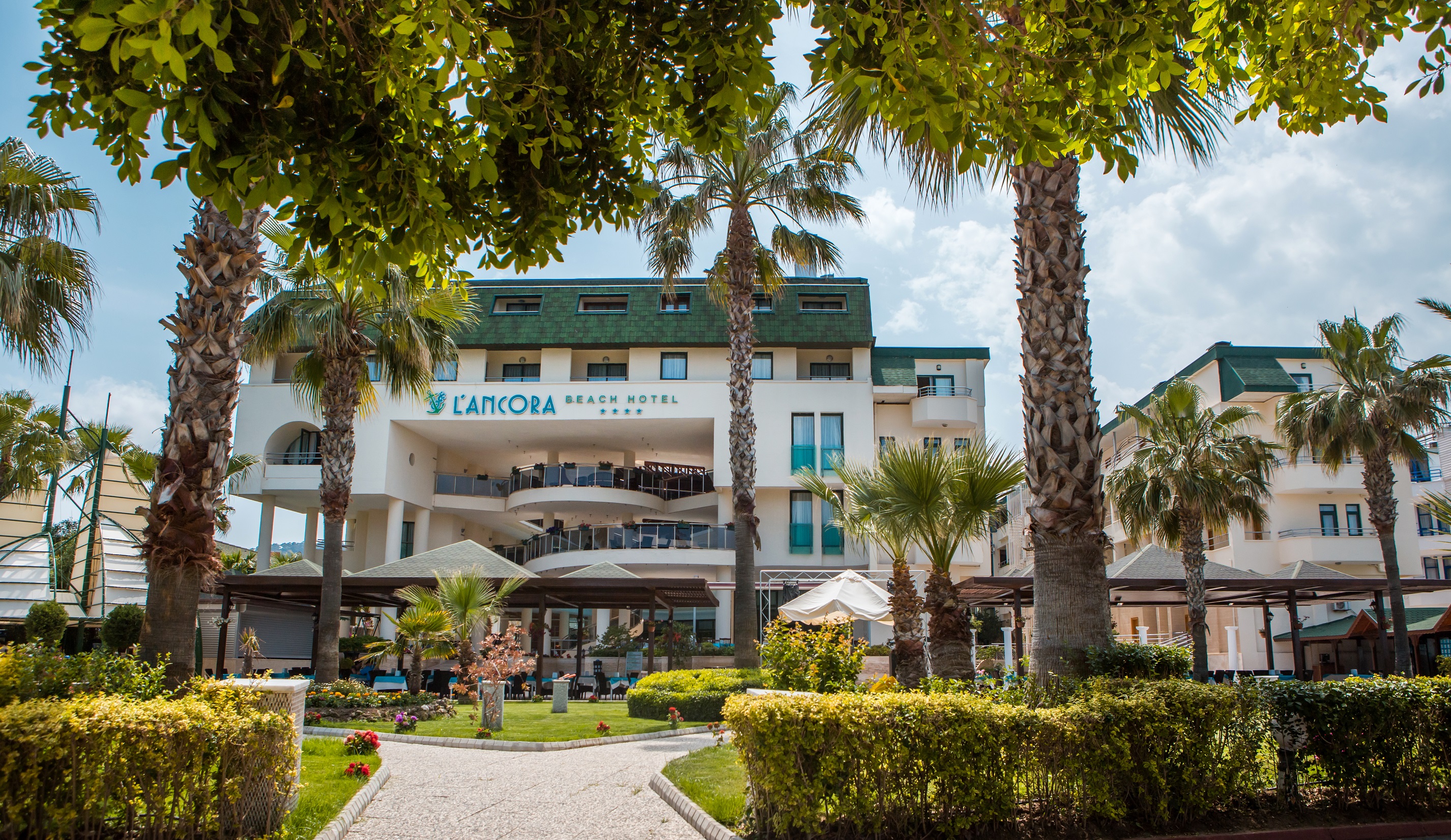 L'Ancora Beach