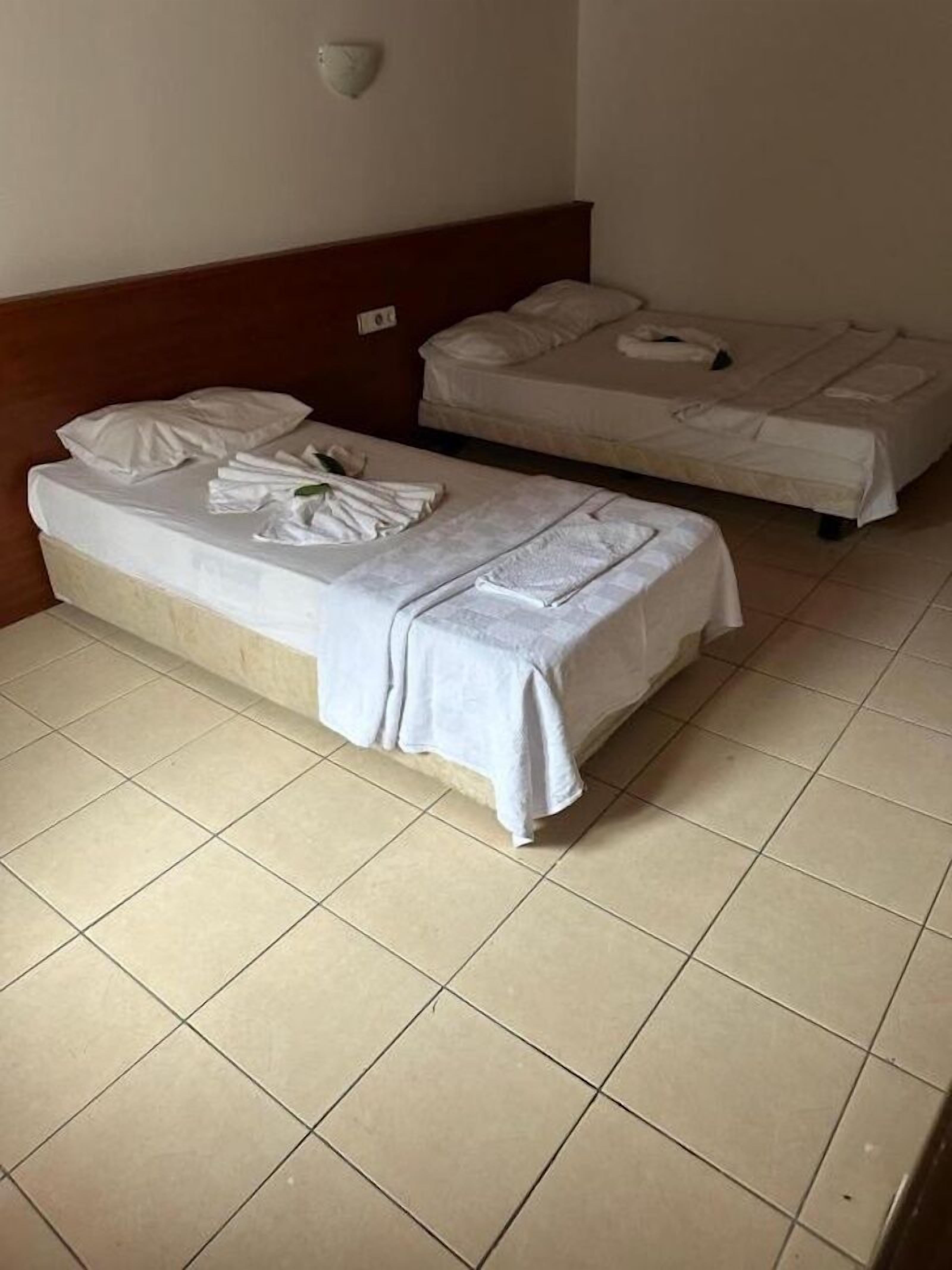 London House Hotel