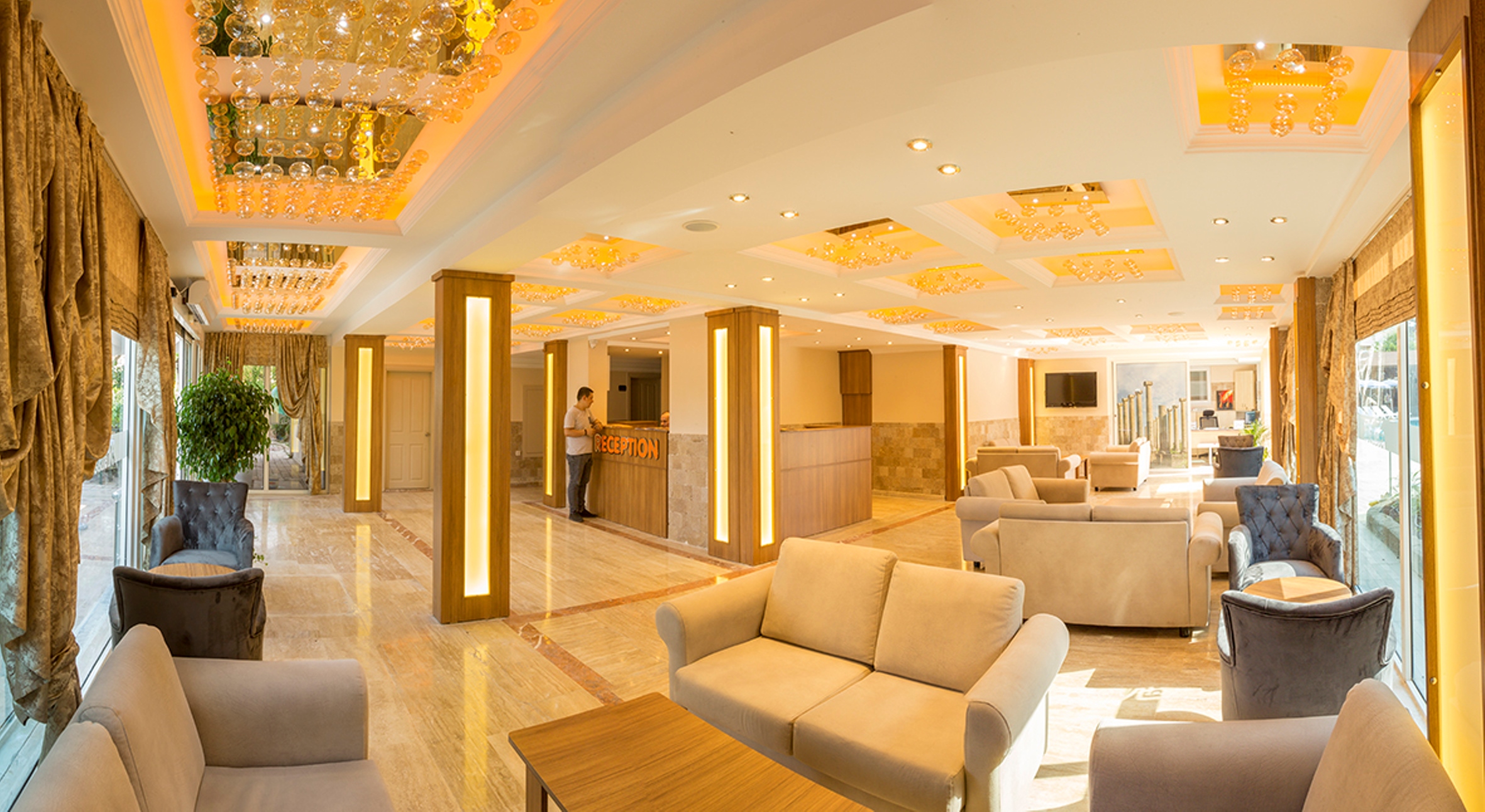 Rich Melissa Hotel & SPA