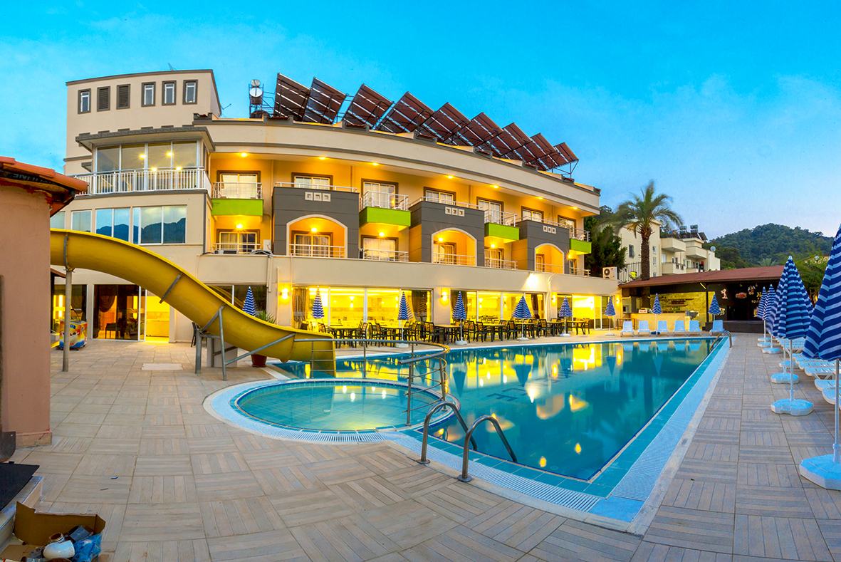 Rich Melissa Hotel & SPA