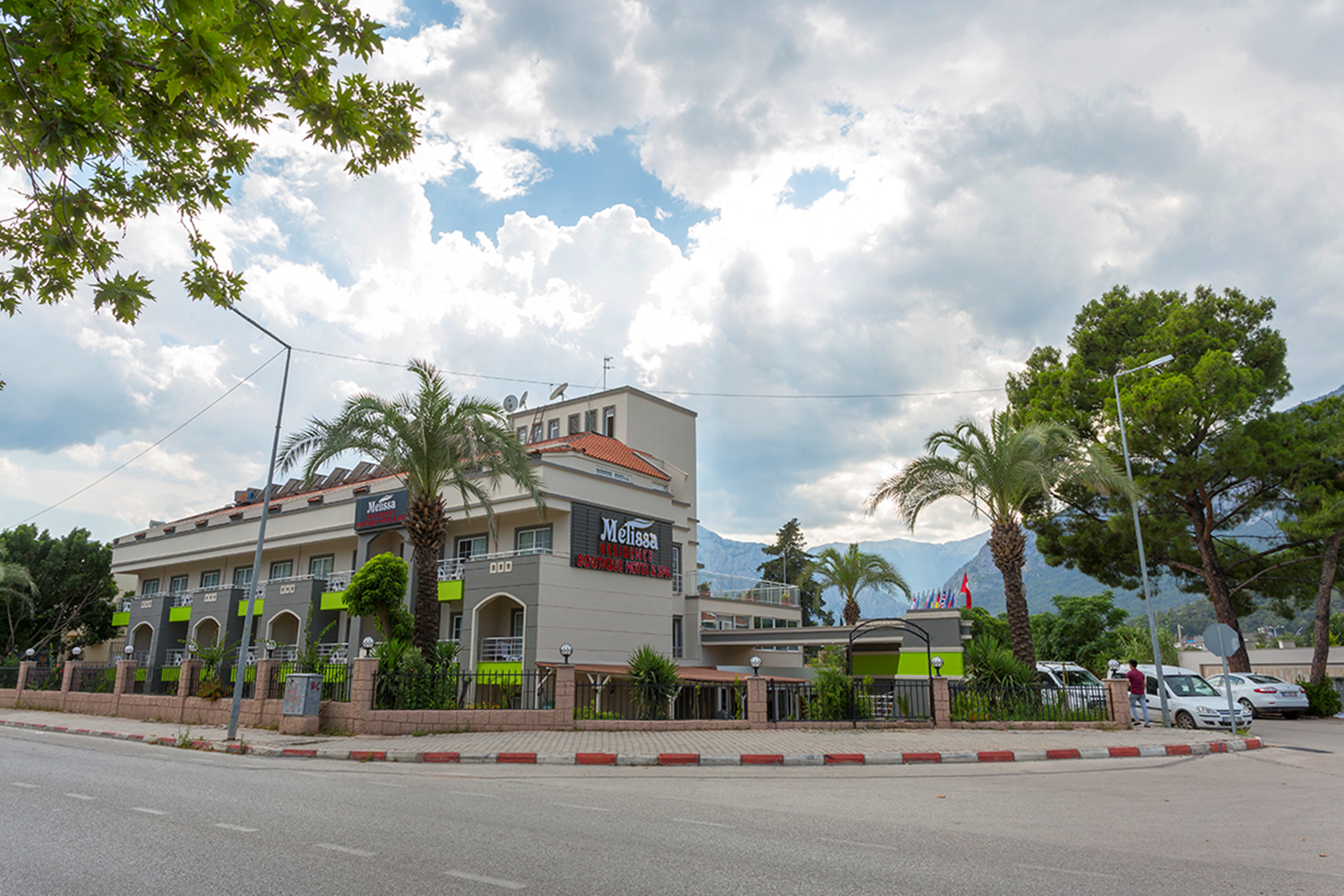 Rich Melissa Hotel & SPA