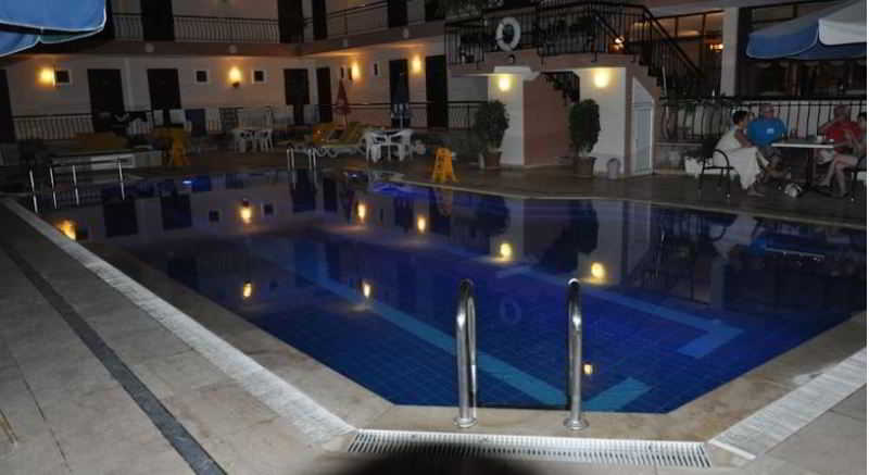 Mom's Hotel