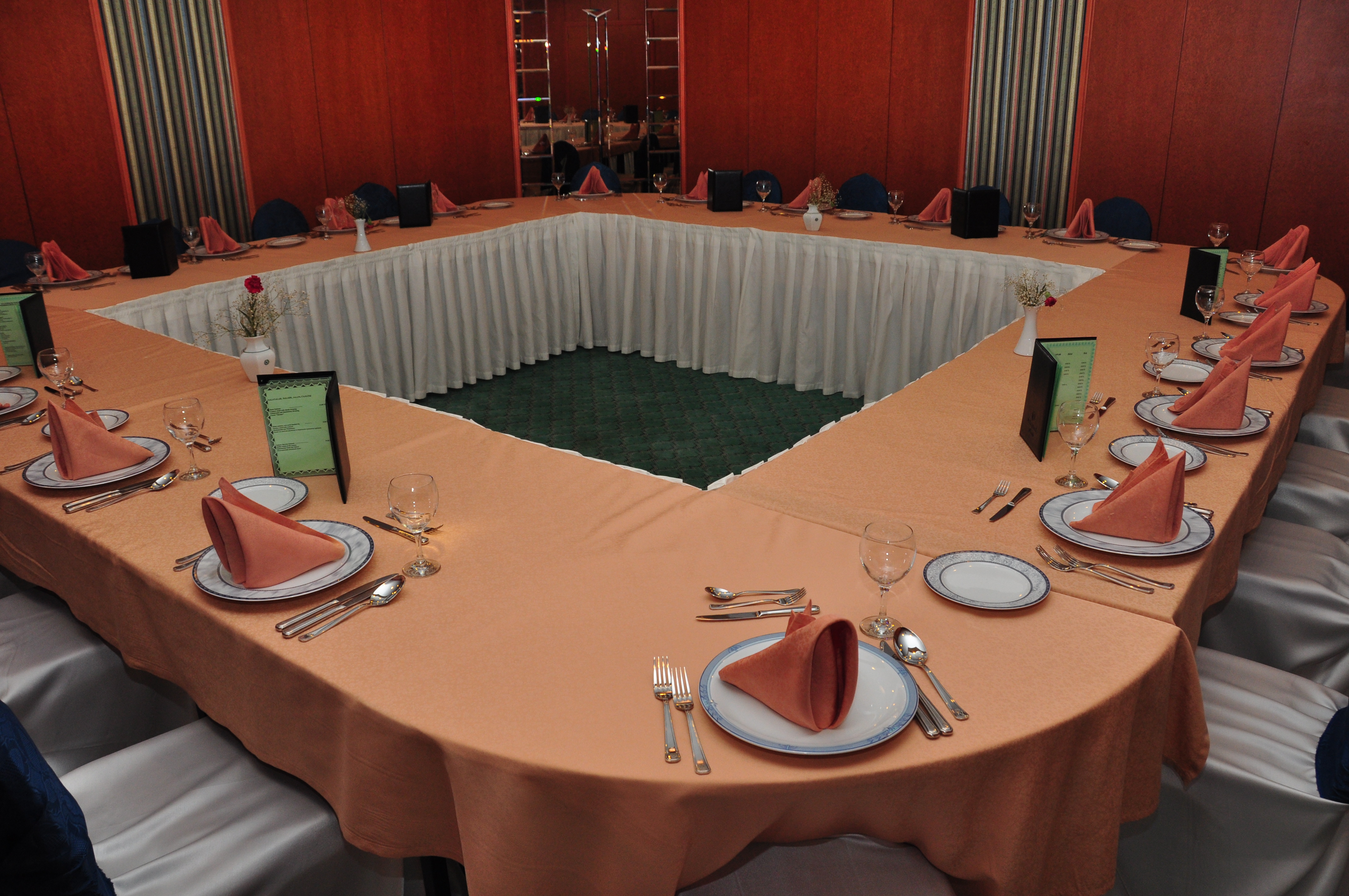 Özkaymak Marina Hotel