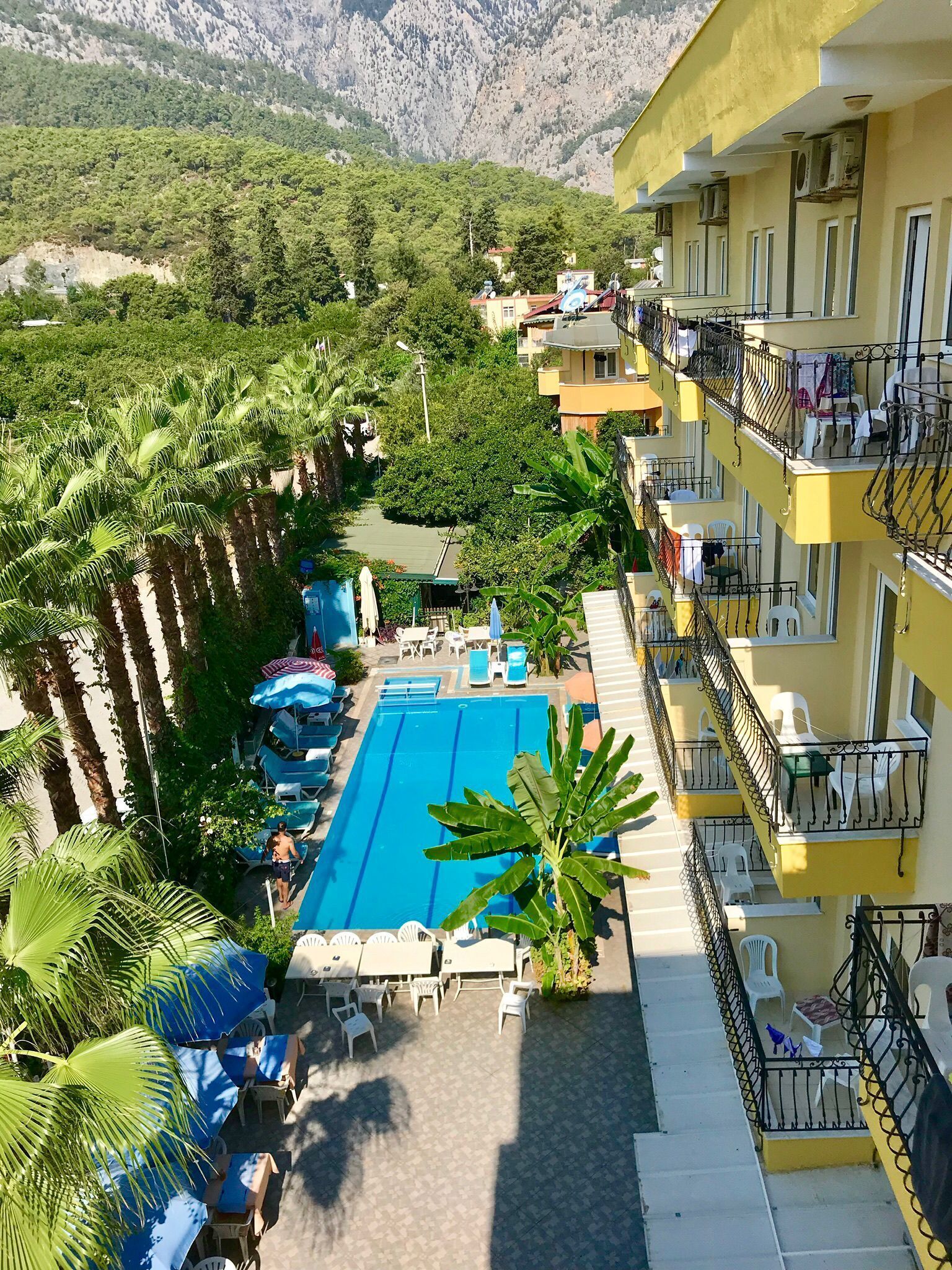 Santana Hotel