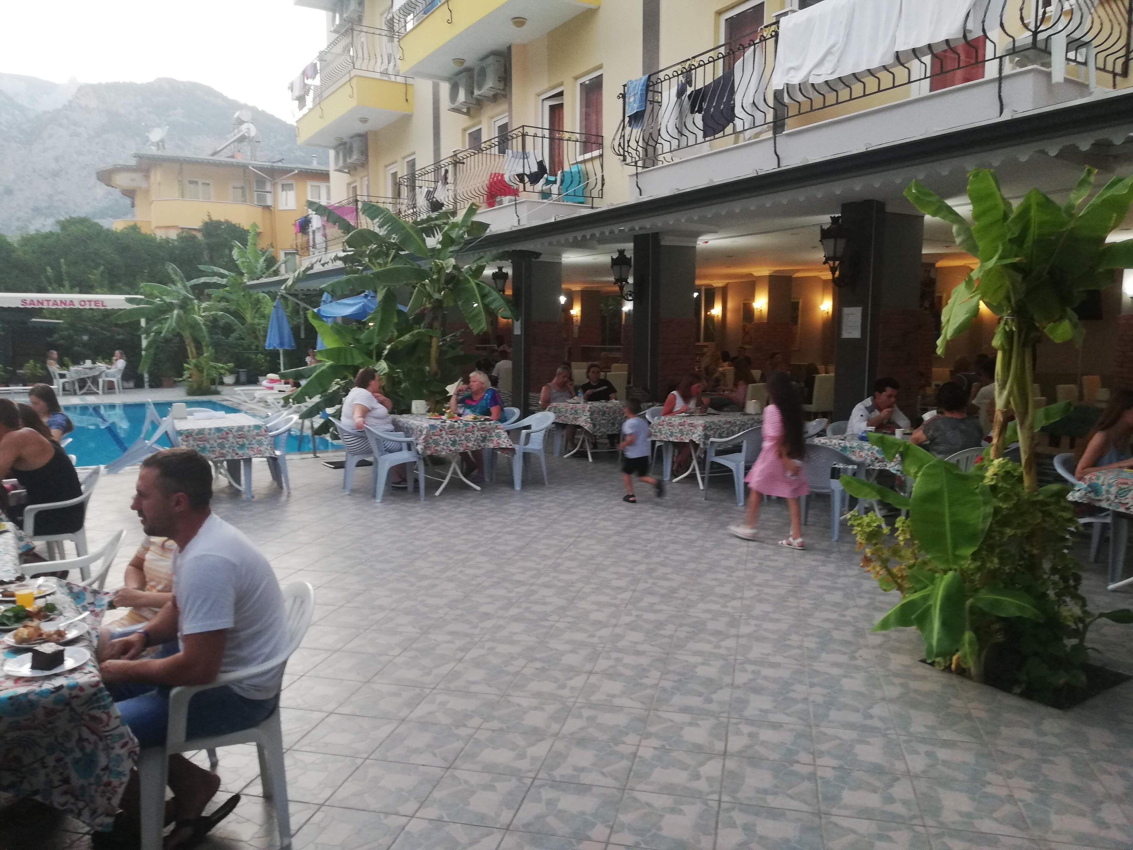 Santana Hotel