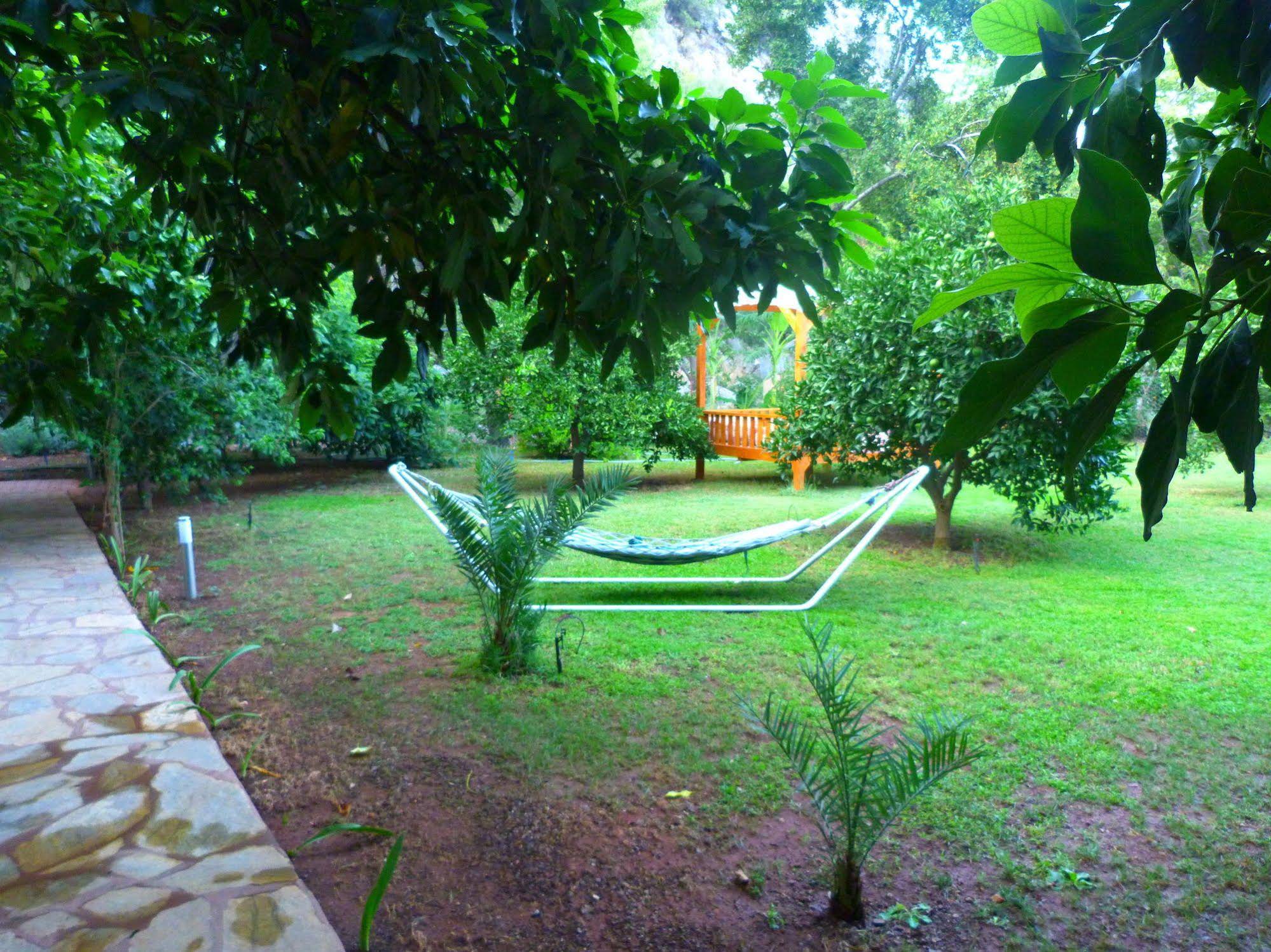 Simge Pension