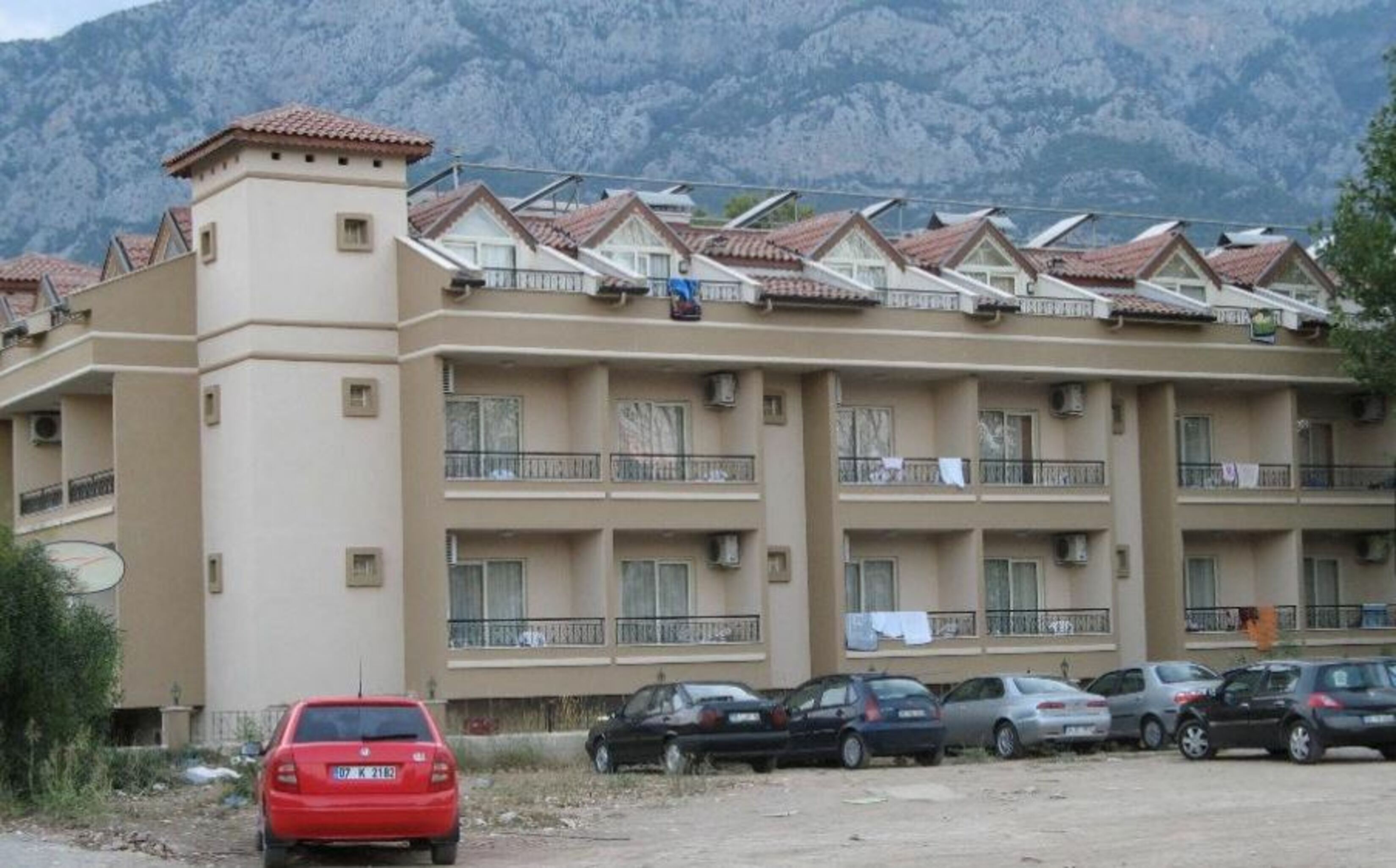 Club Park Marina Hotel