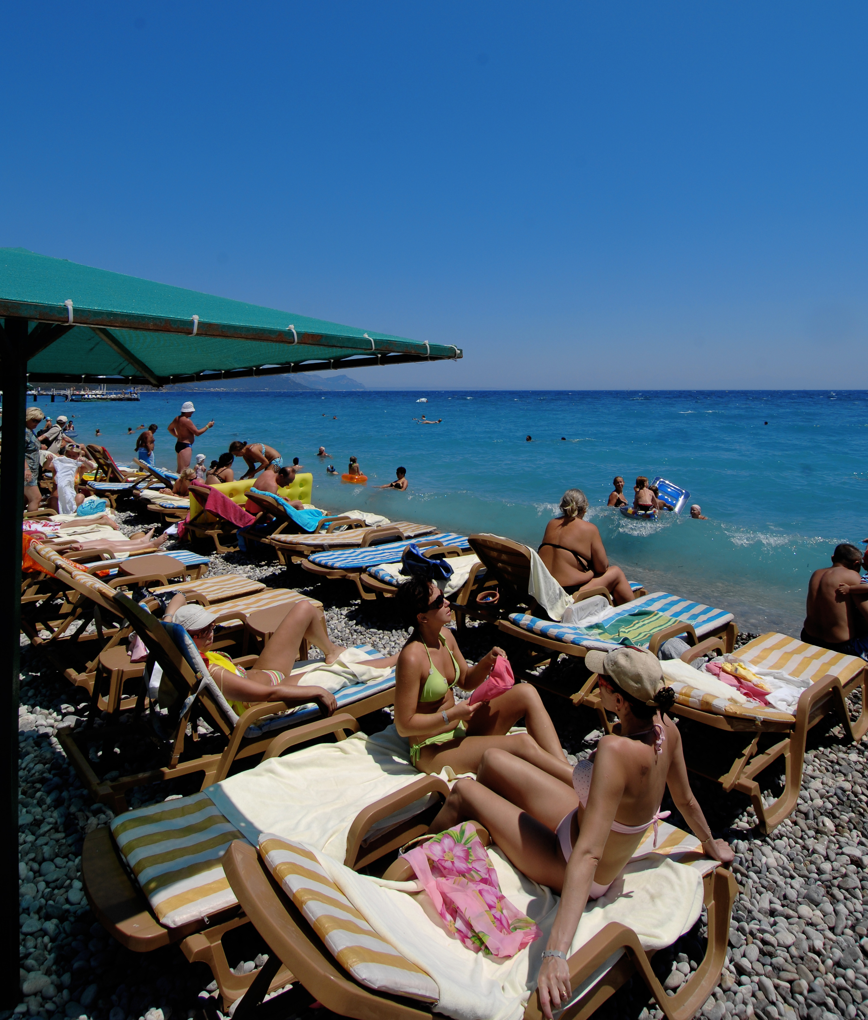 Viking Nona Beach Hotel