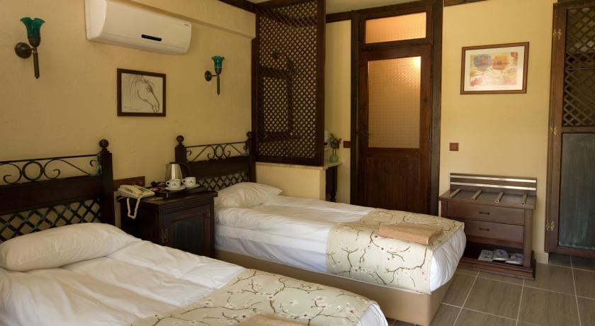 Hotel Berke Ranch & Nature