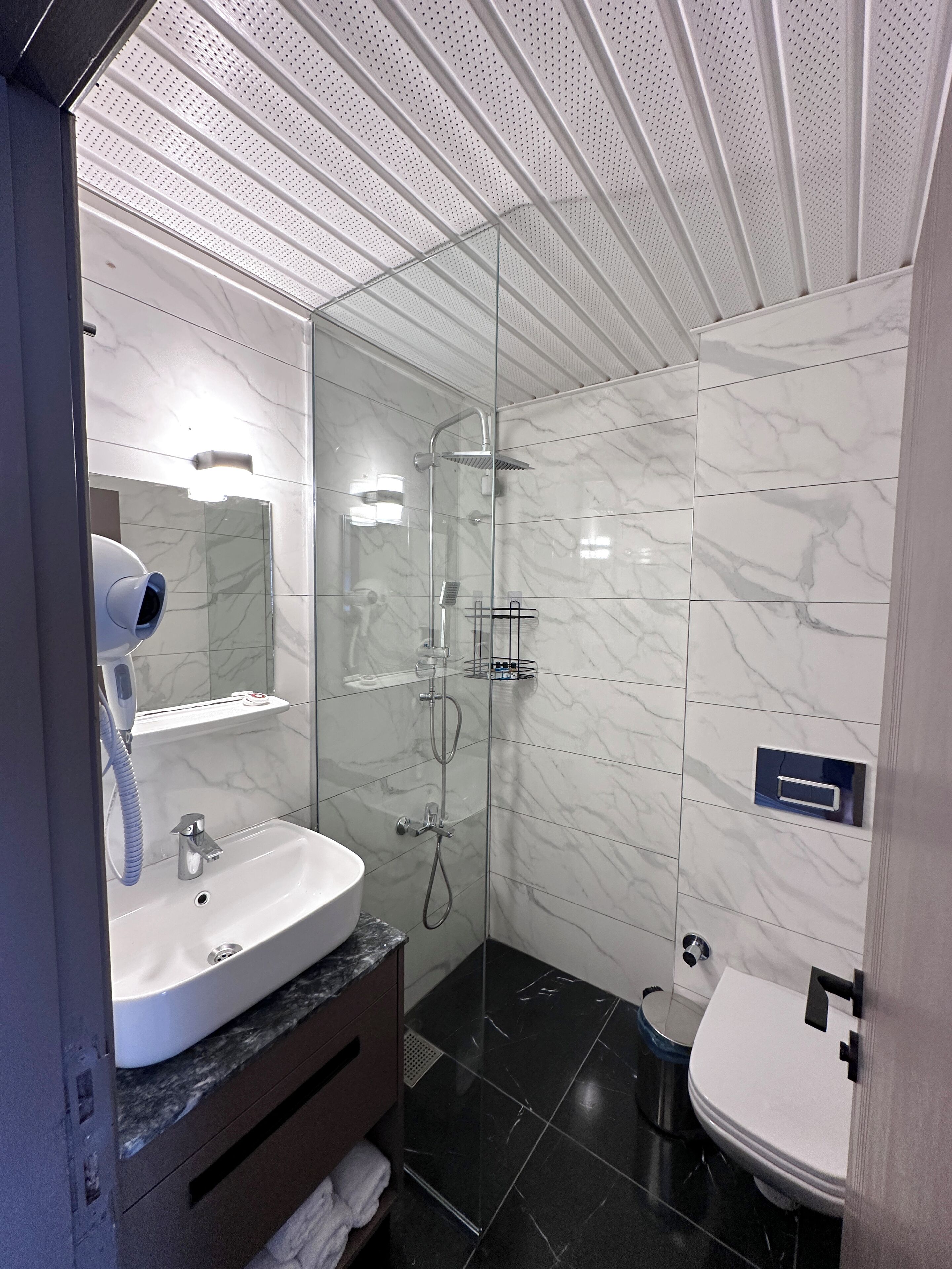 Vois Kemer Hotel