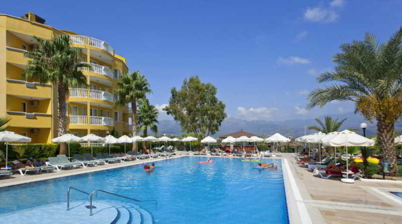 Club Paradiso Hotel & Resort