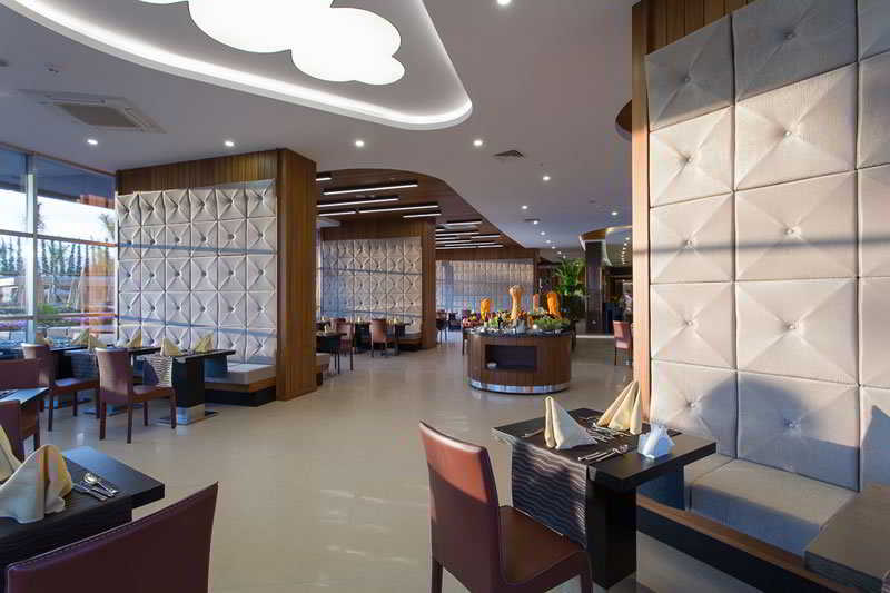 Michell Hotel Spa Beach Club