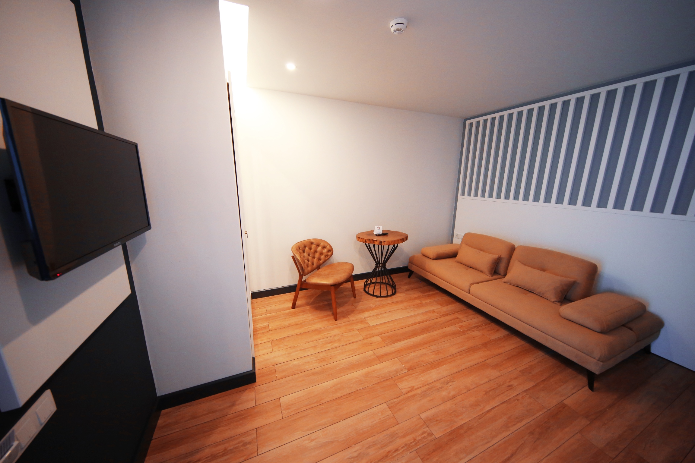 Sey Beach Hotel & Spa