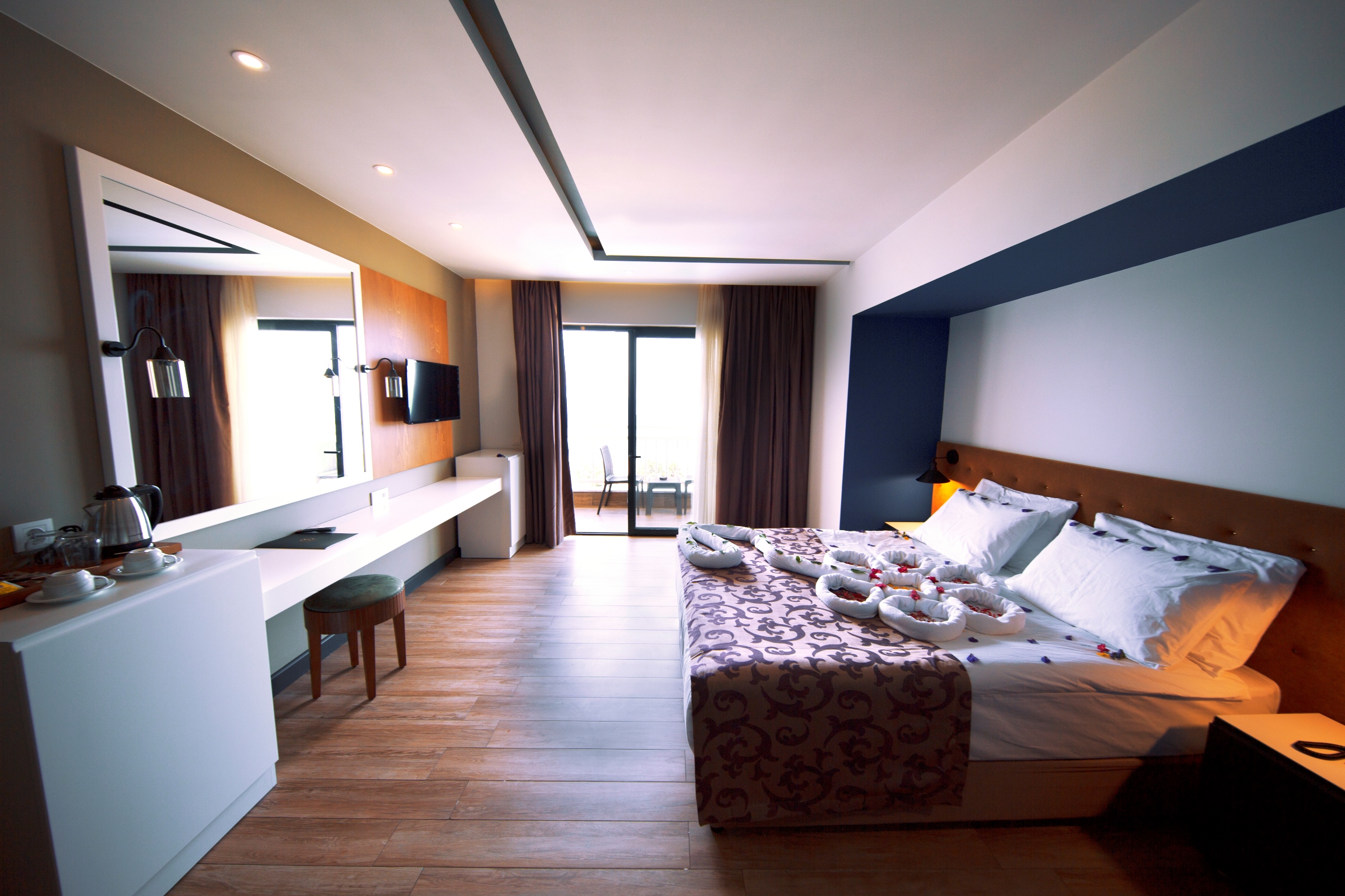 Sey Beach Hotel & Spa