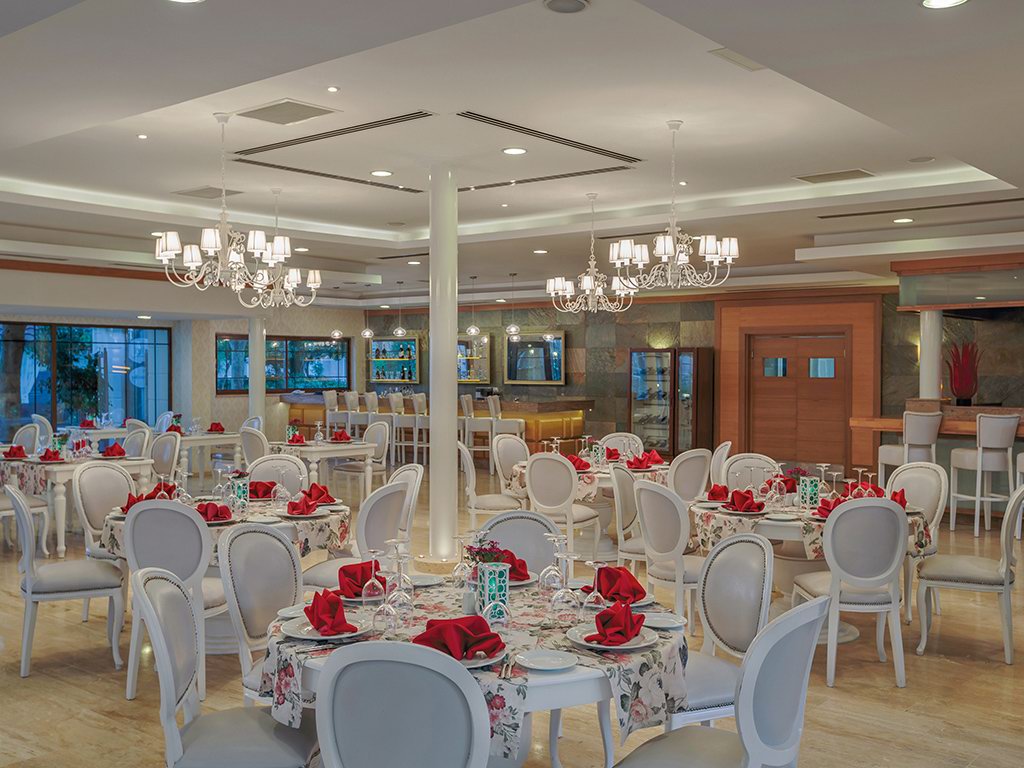 Dobedan World Palace Kemer