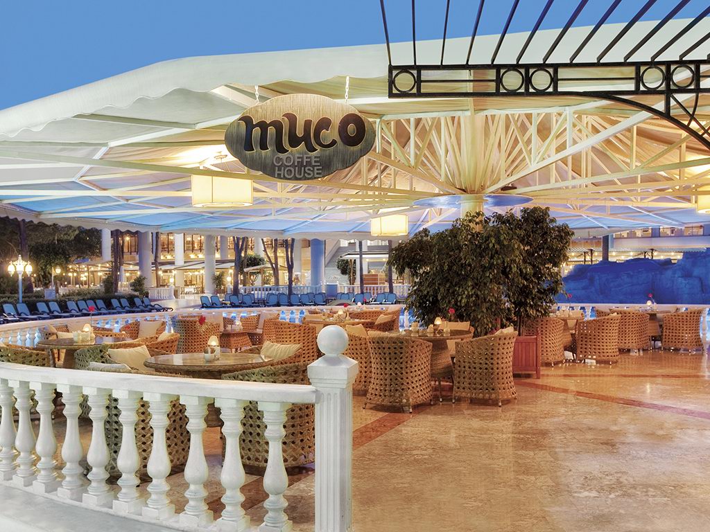 Dobedan World Palace Kemer