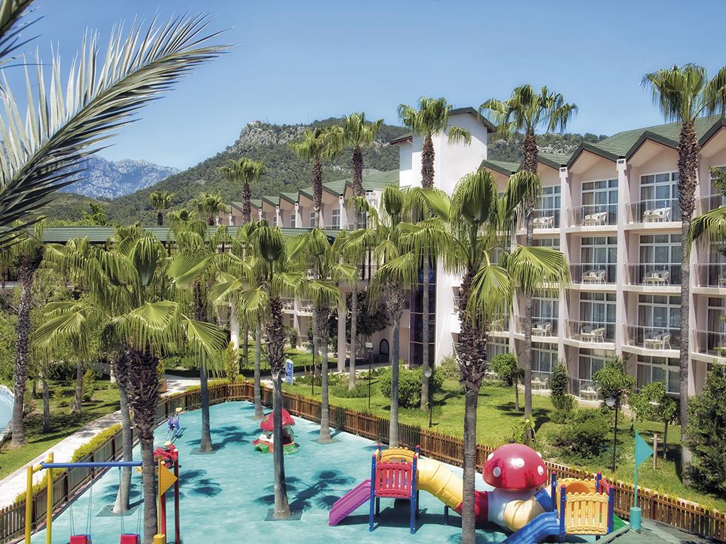 Dobedan World Palace Kemer