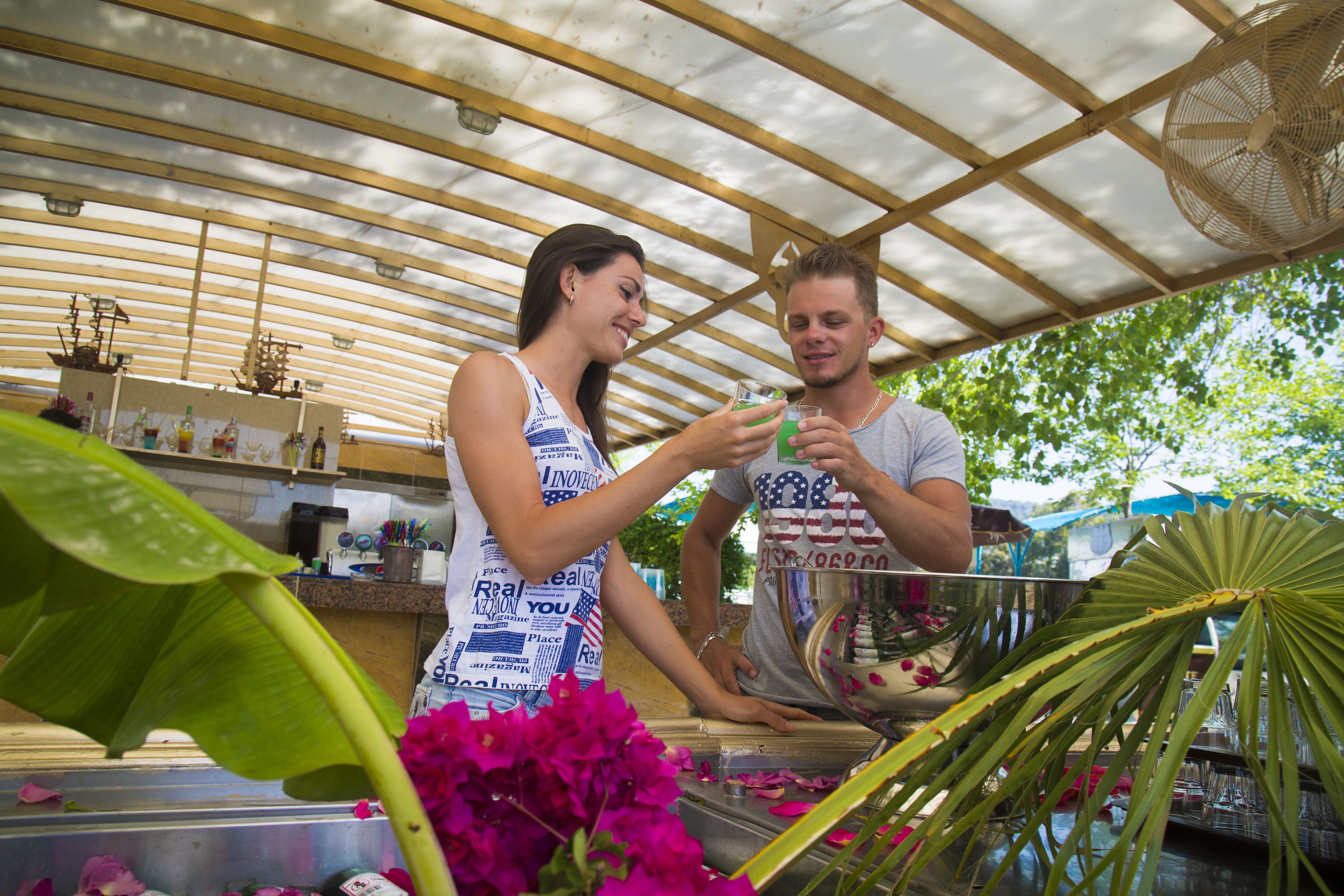 Daima Biz Hotel - Dolusu Aquapark Access