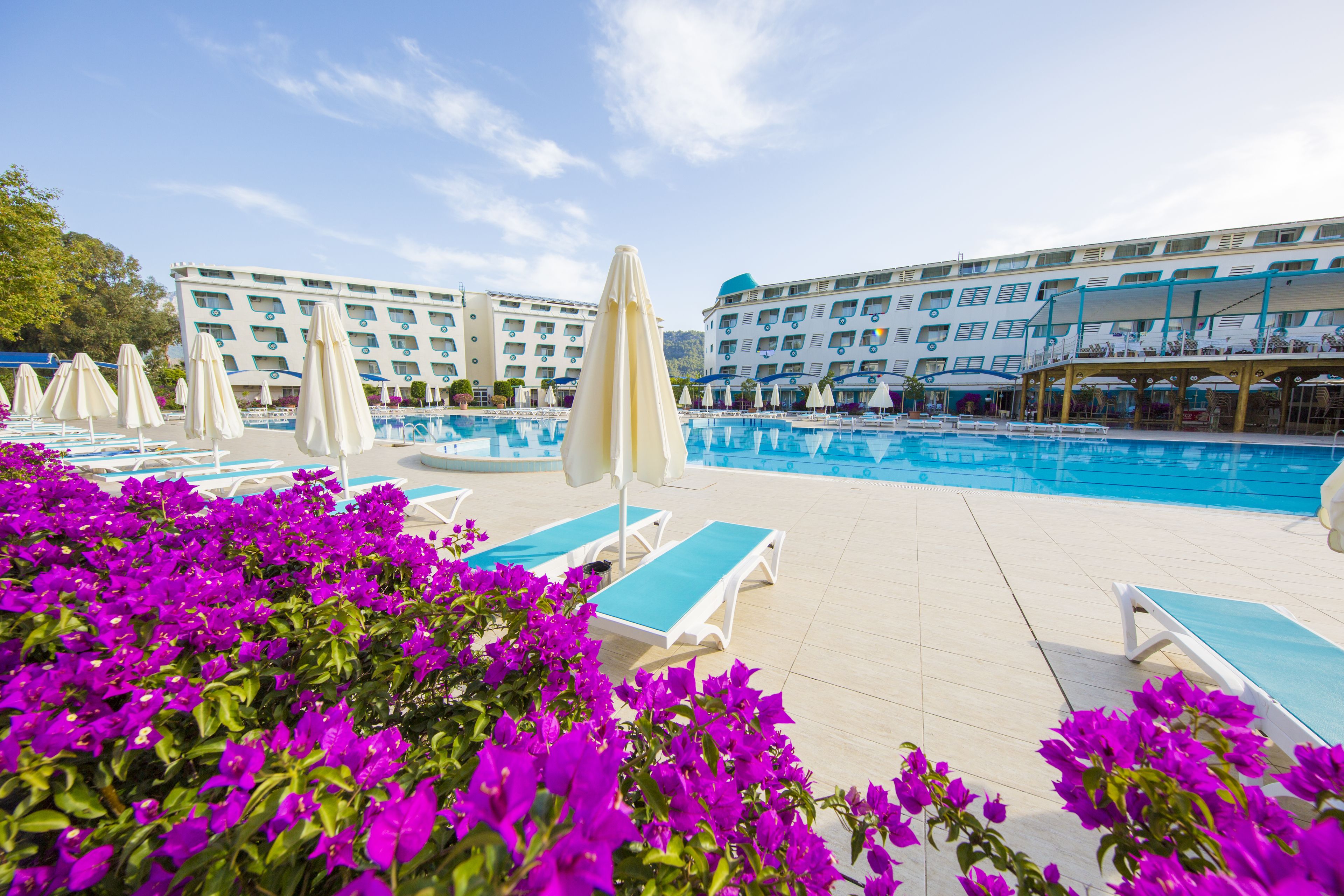 Daima Biz Hotel - Dolusu Aquapark Access