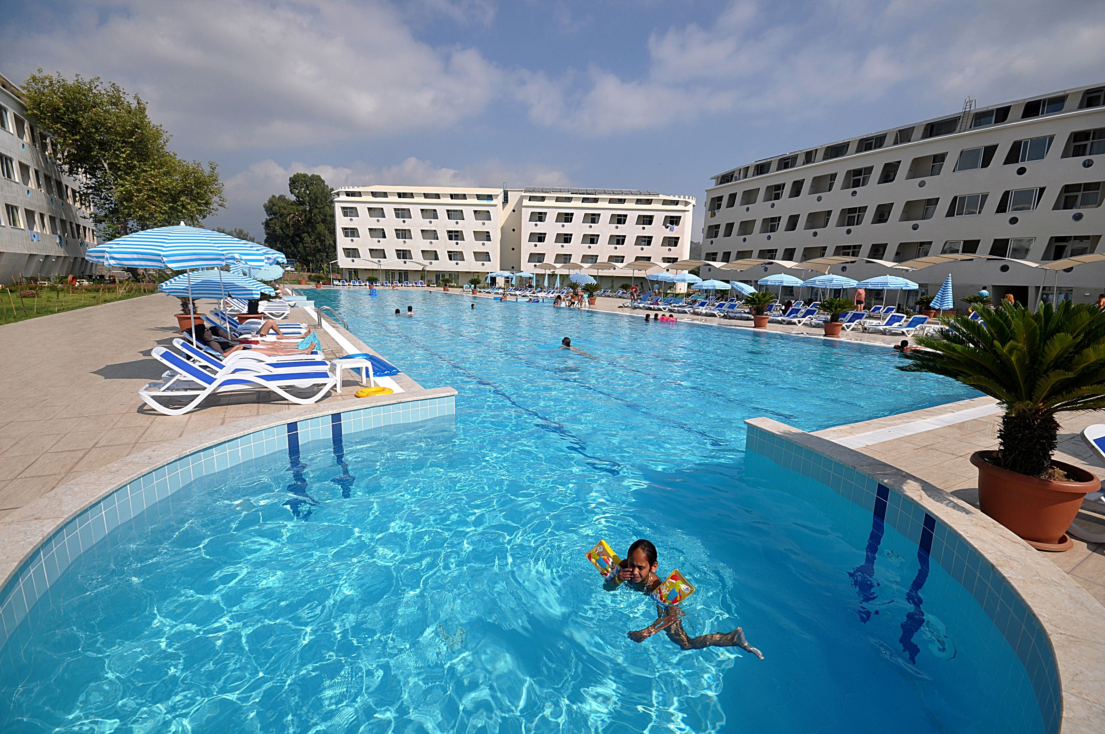 Daima Biz Hotel - Dolusu Aquapark Access