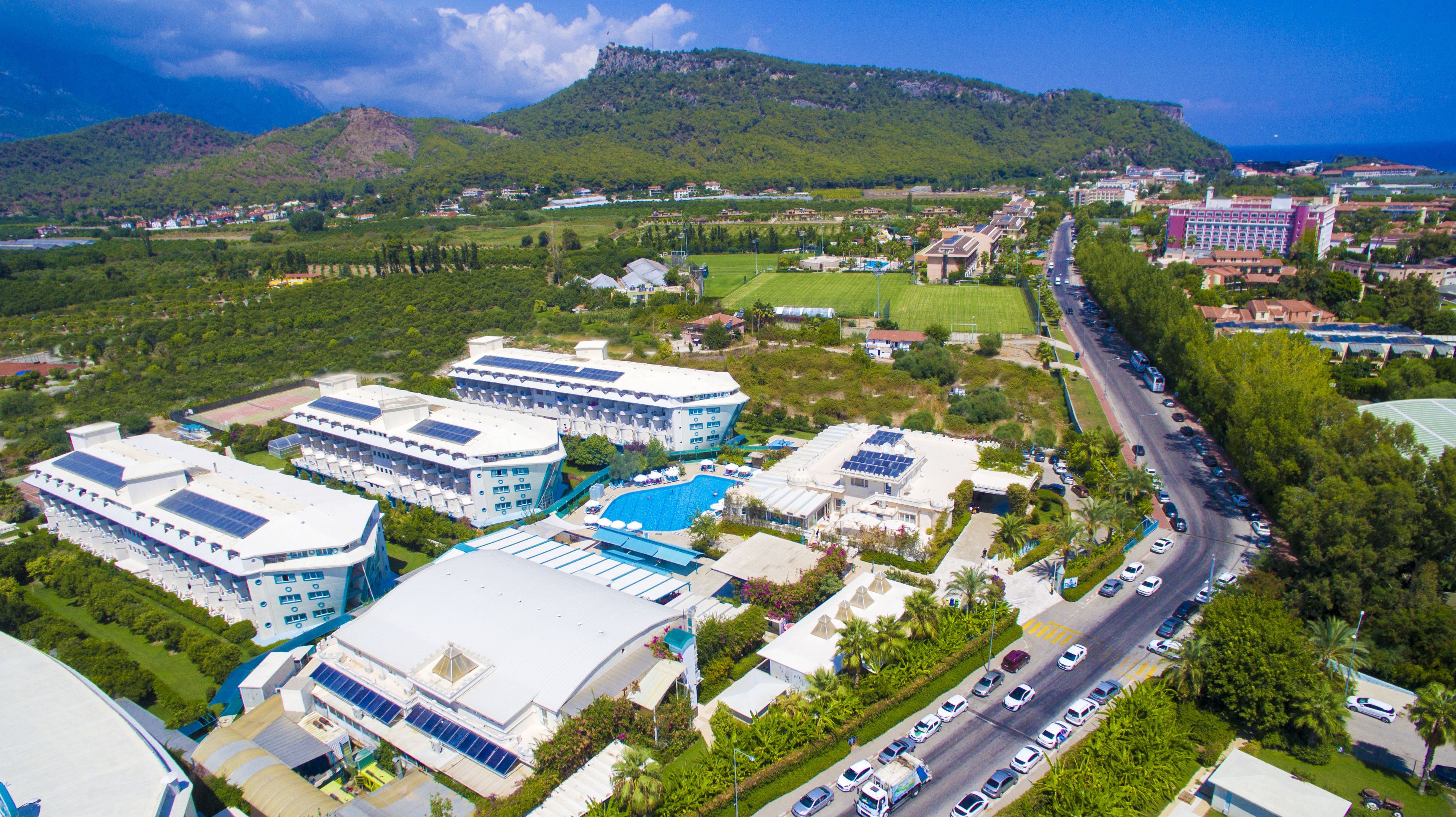 Daima Biz Hotel - Dolusu Aquapark Access