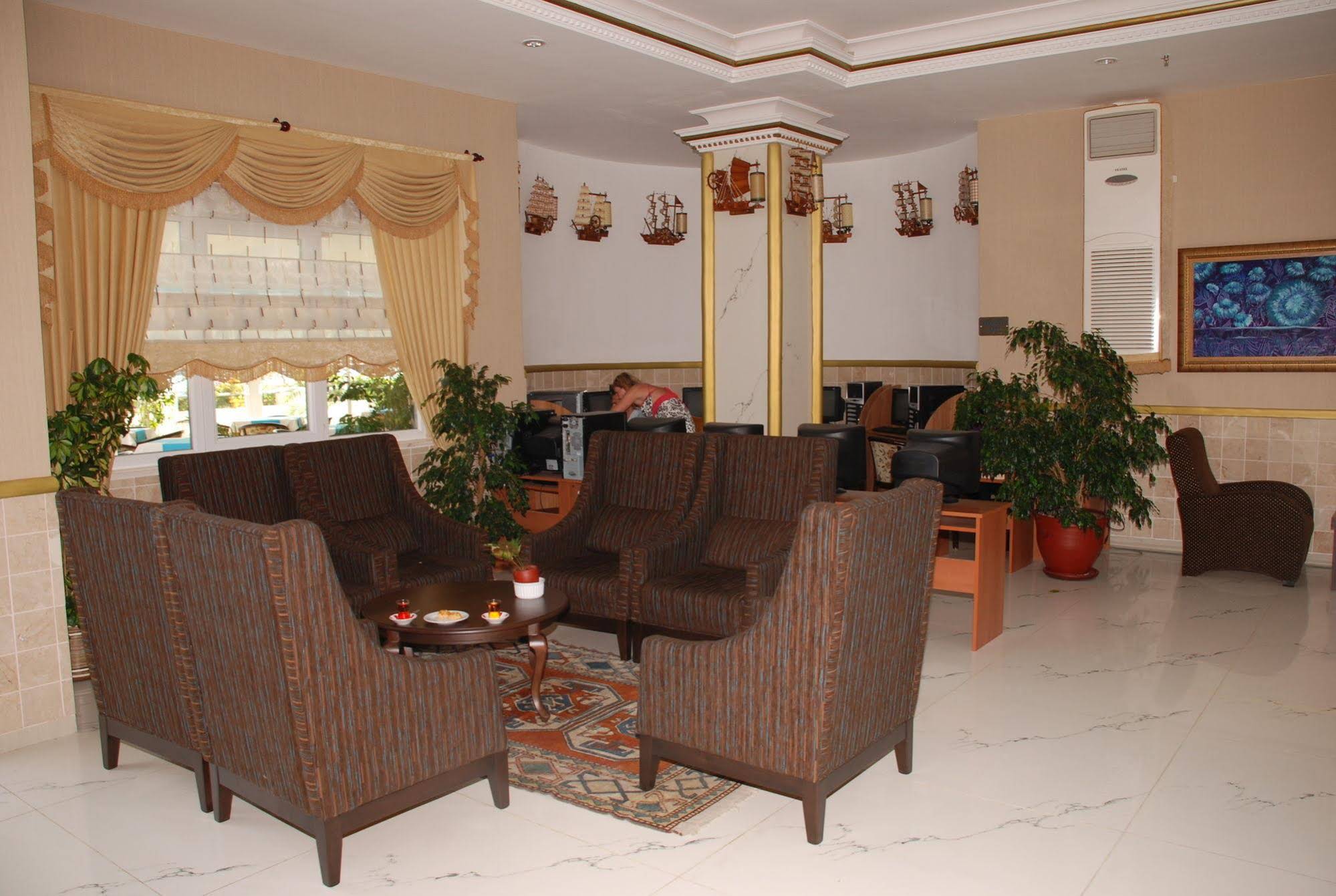 Miarosa Kemer Beach