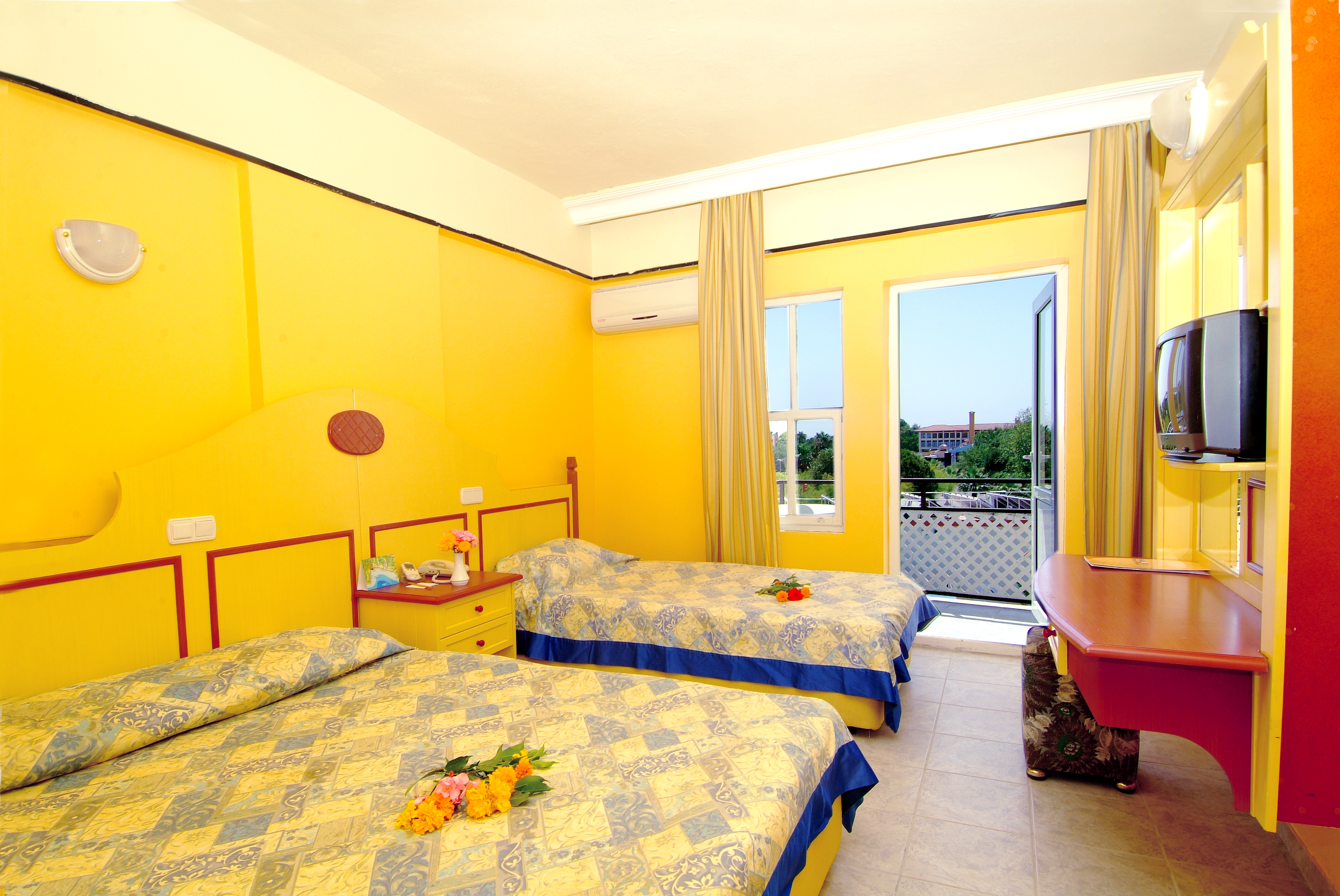 UK Hotels Kiris