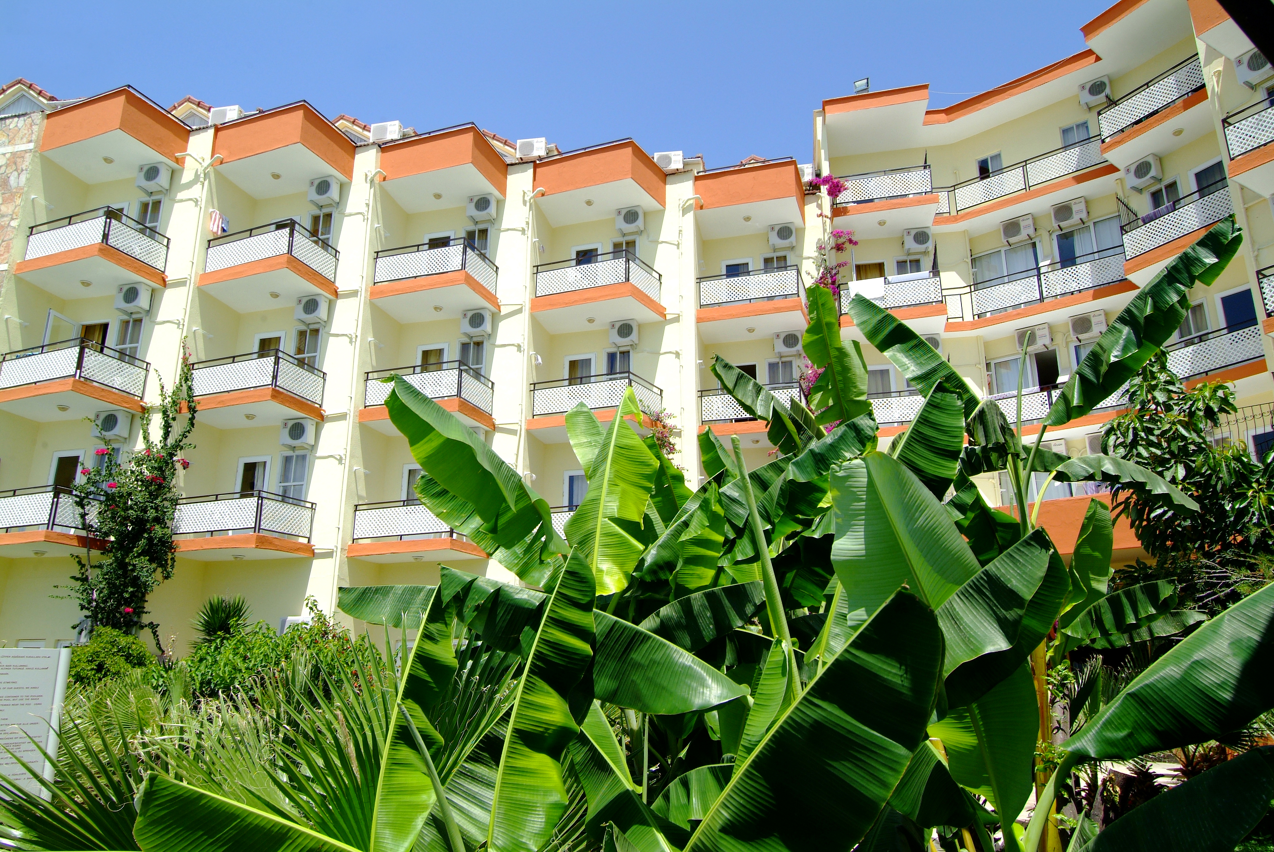 UK Hotels Kiris