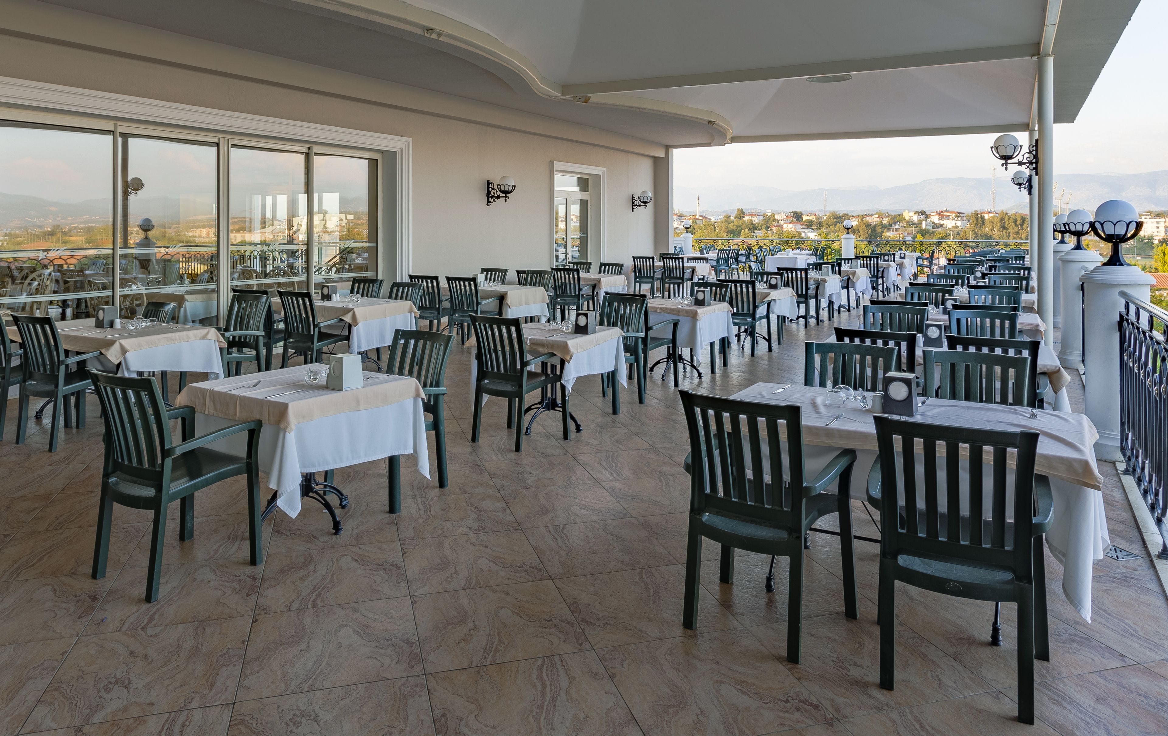 Starlight Resort Hotel