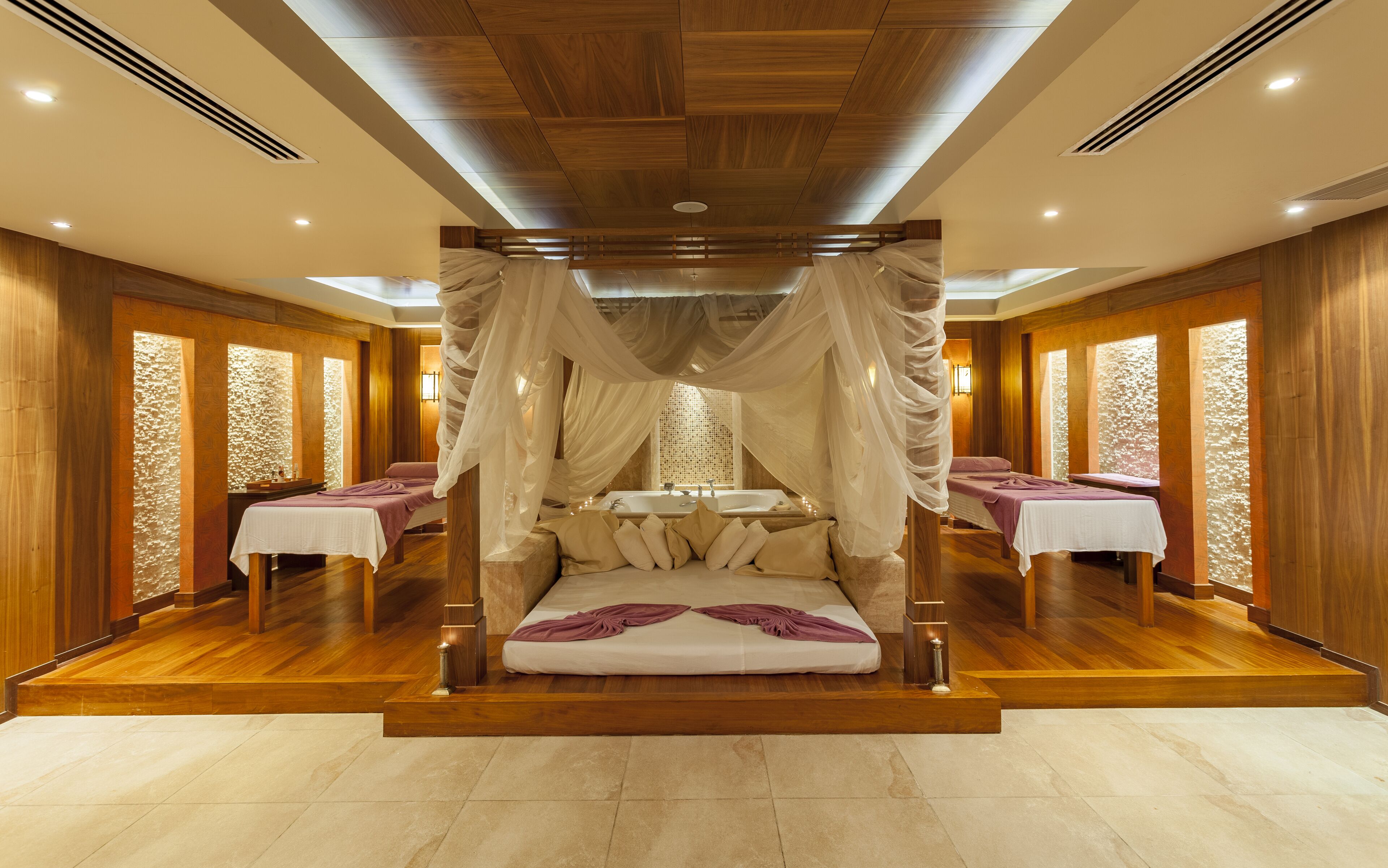 Starlight Resort Hotel