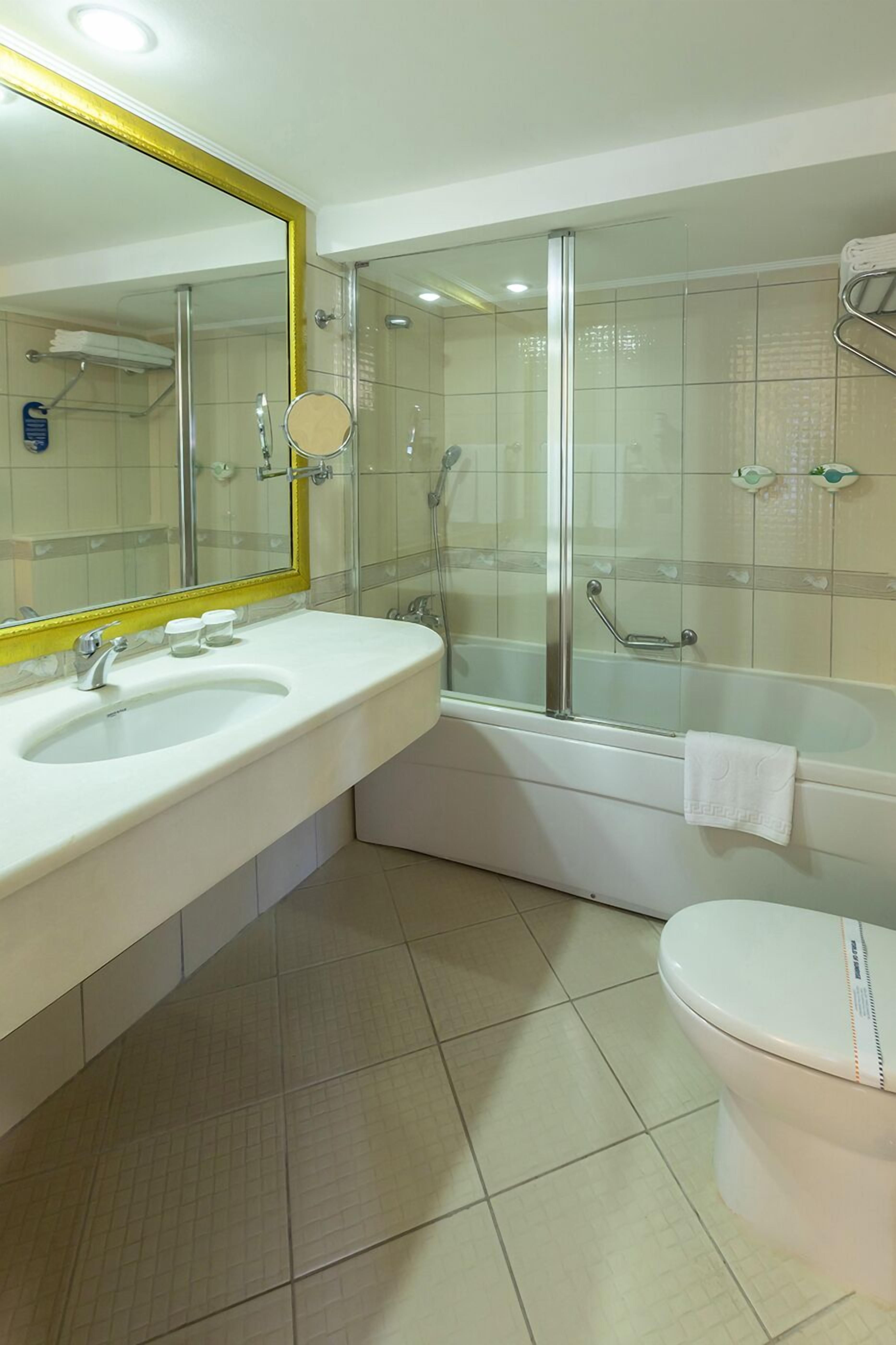 Starlight Resort Hotel