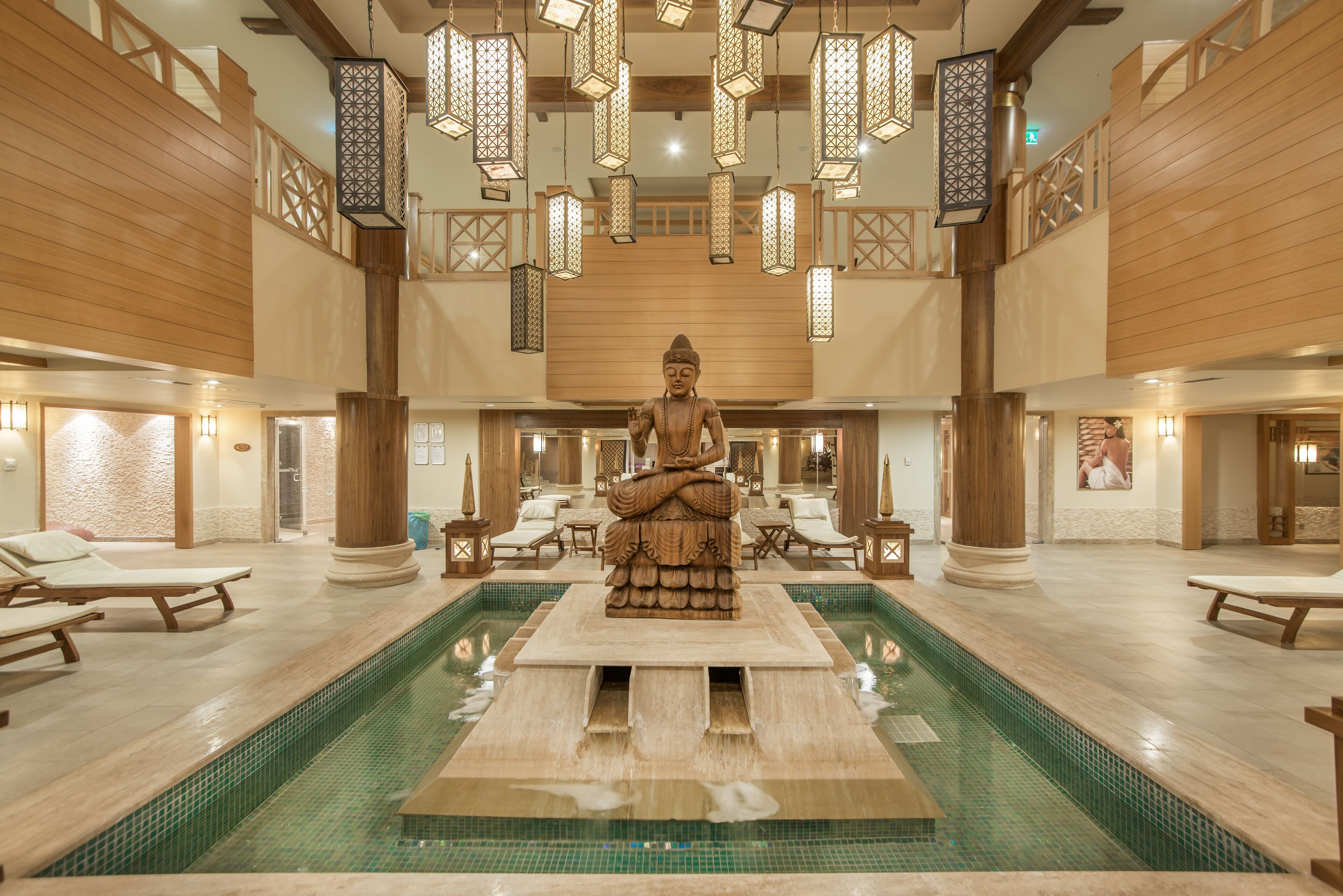 Starlight Resort Hotel