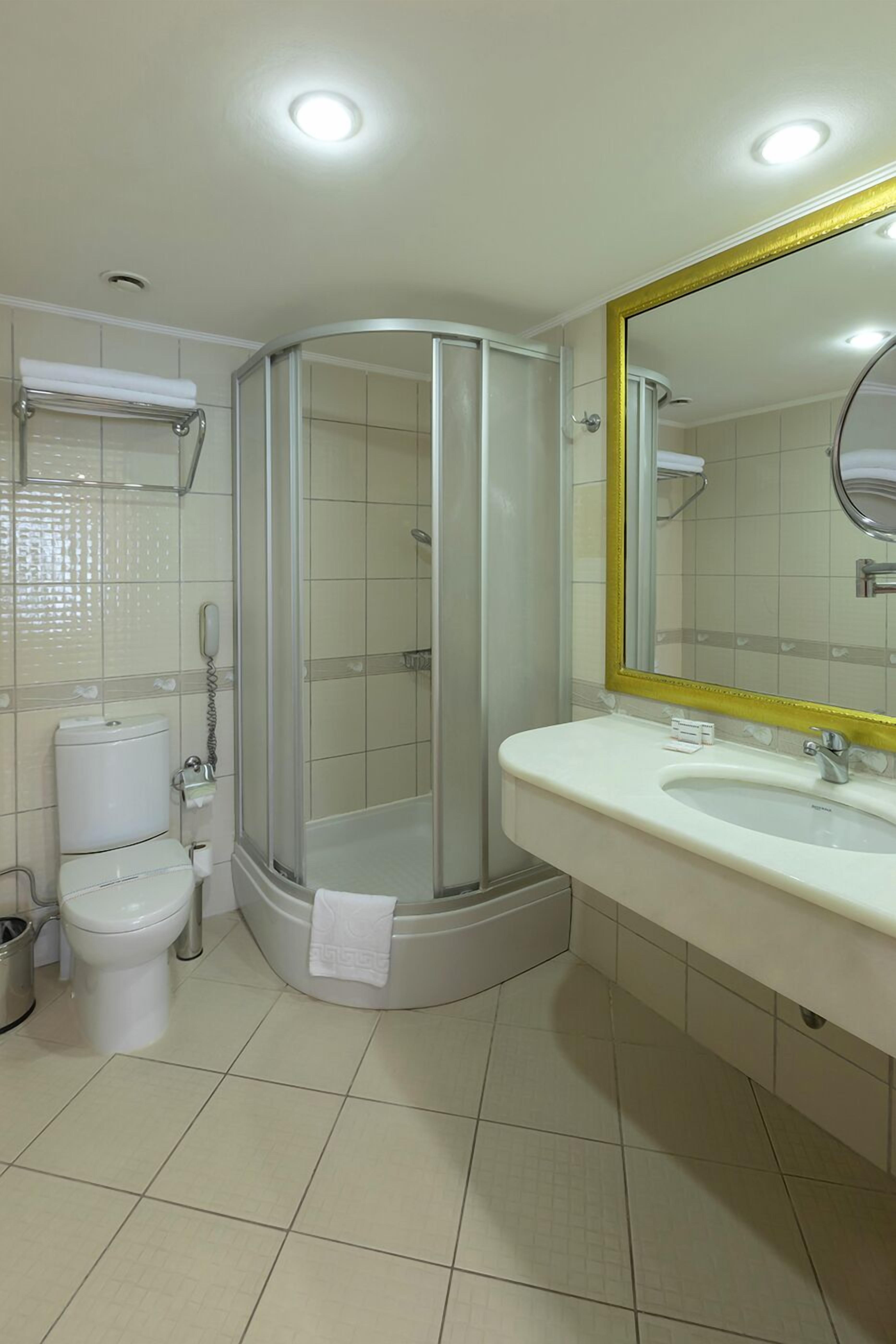 Starlight Resort Hotel
