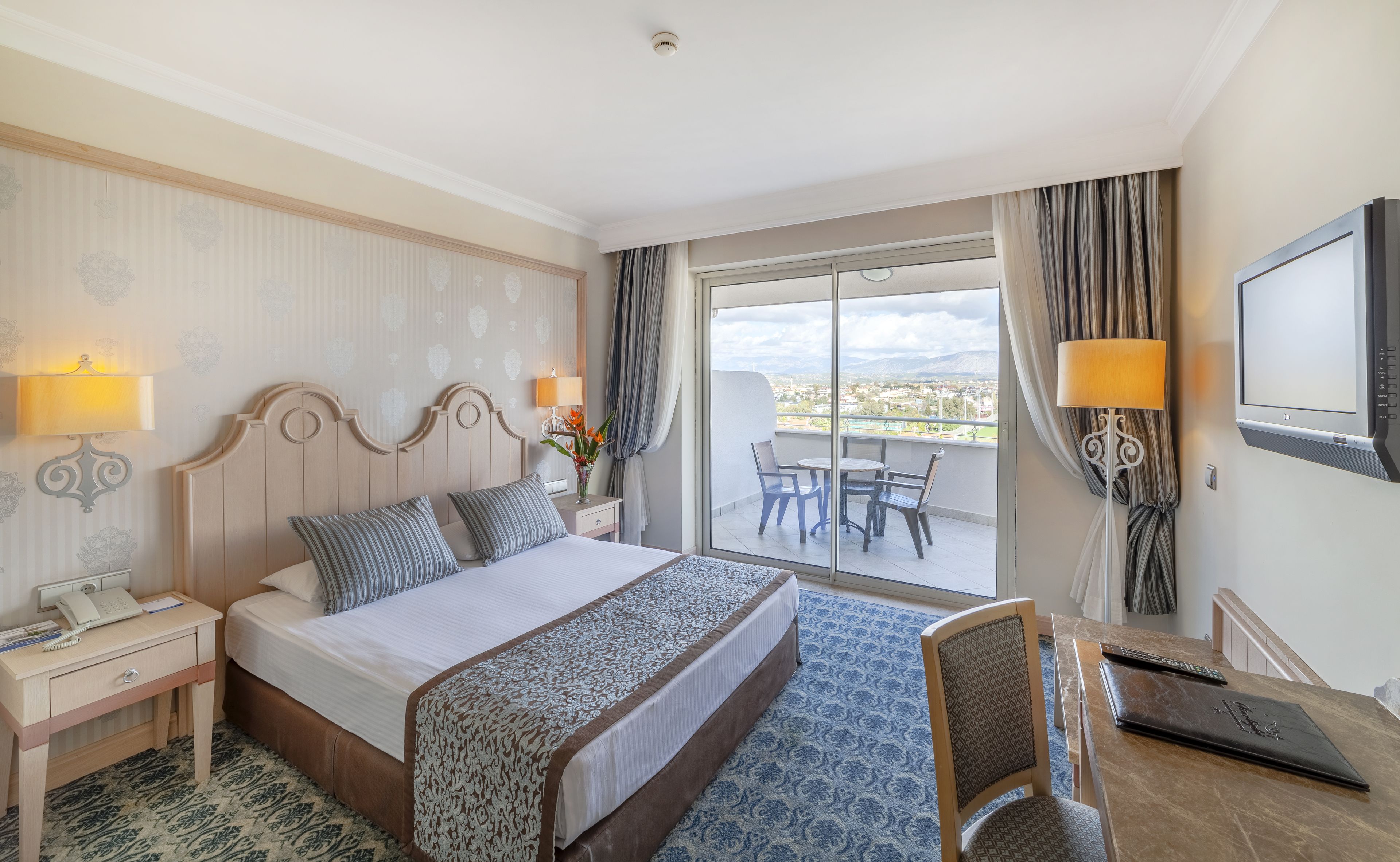 Starlight Resort Hotel