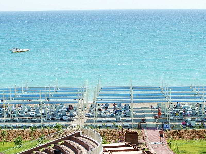 Seaden Sea World Resort & Spa